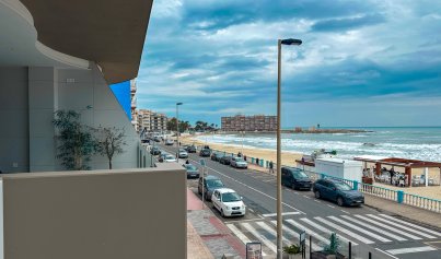 Apartment - Resale - Torrevieja -
                Playa de los Locos