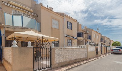 Apartment - Resale - Torrevieja -
                San Luis
