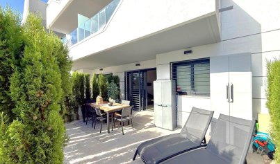 Appartement / flat - Herverkoop - Orihuela Costa -
                Villamartin