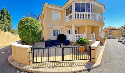 Appartement - Revente - Orihuela Costa -
                Villamartin
