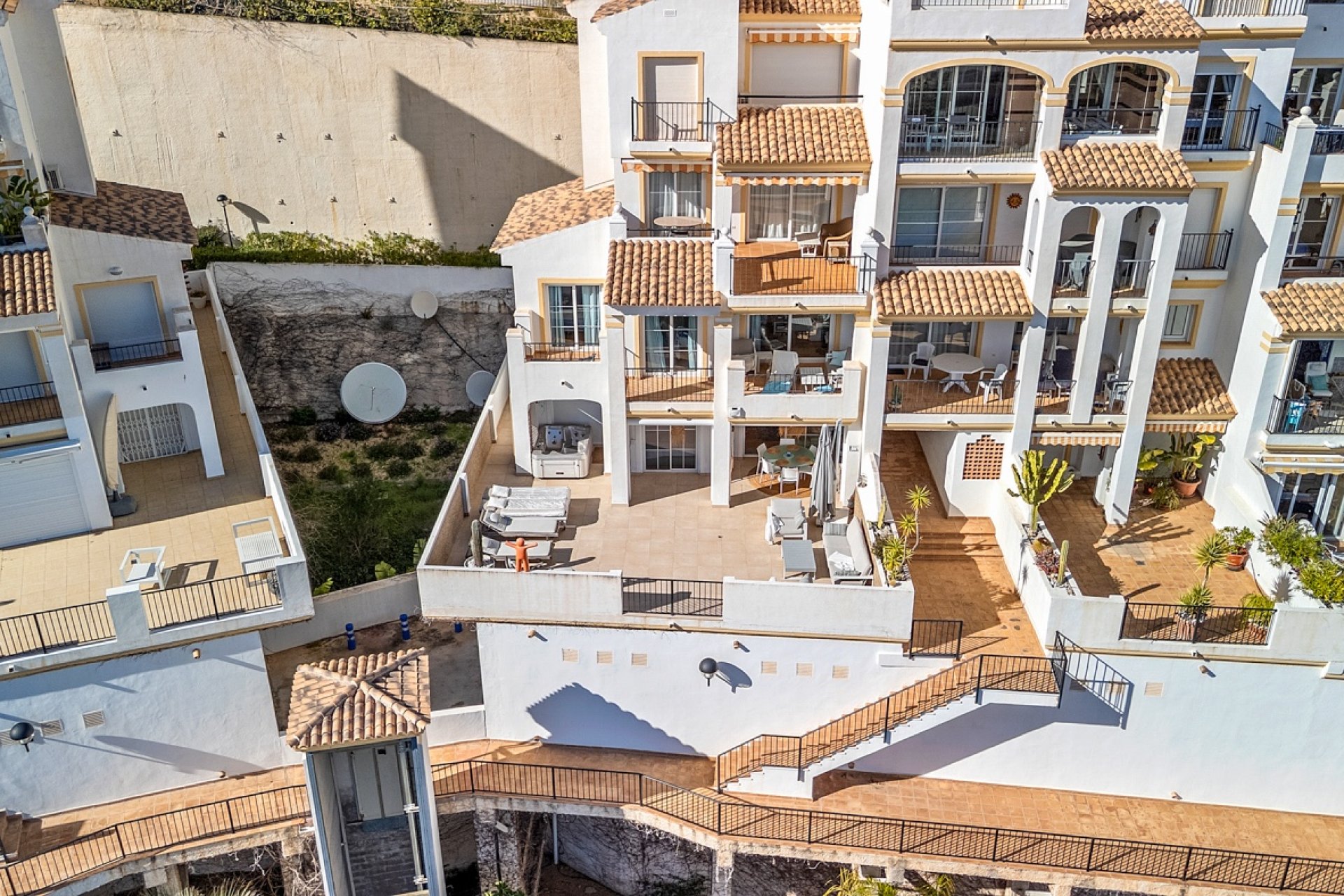 Återförsäljning - Apartment / Flat * -
Altea* - Mascarat*