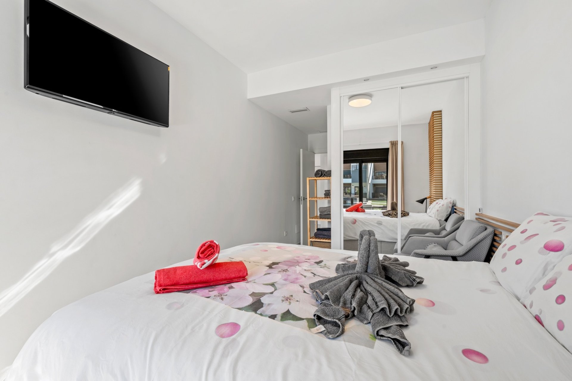 Återförsäljning - Apartment / Flat * -
Guardamar del Segura* - El Raso*