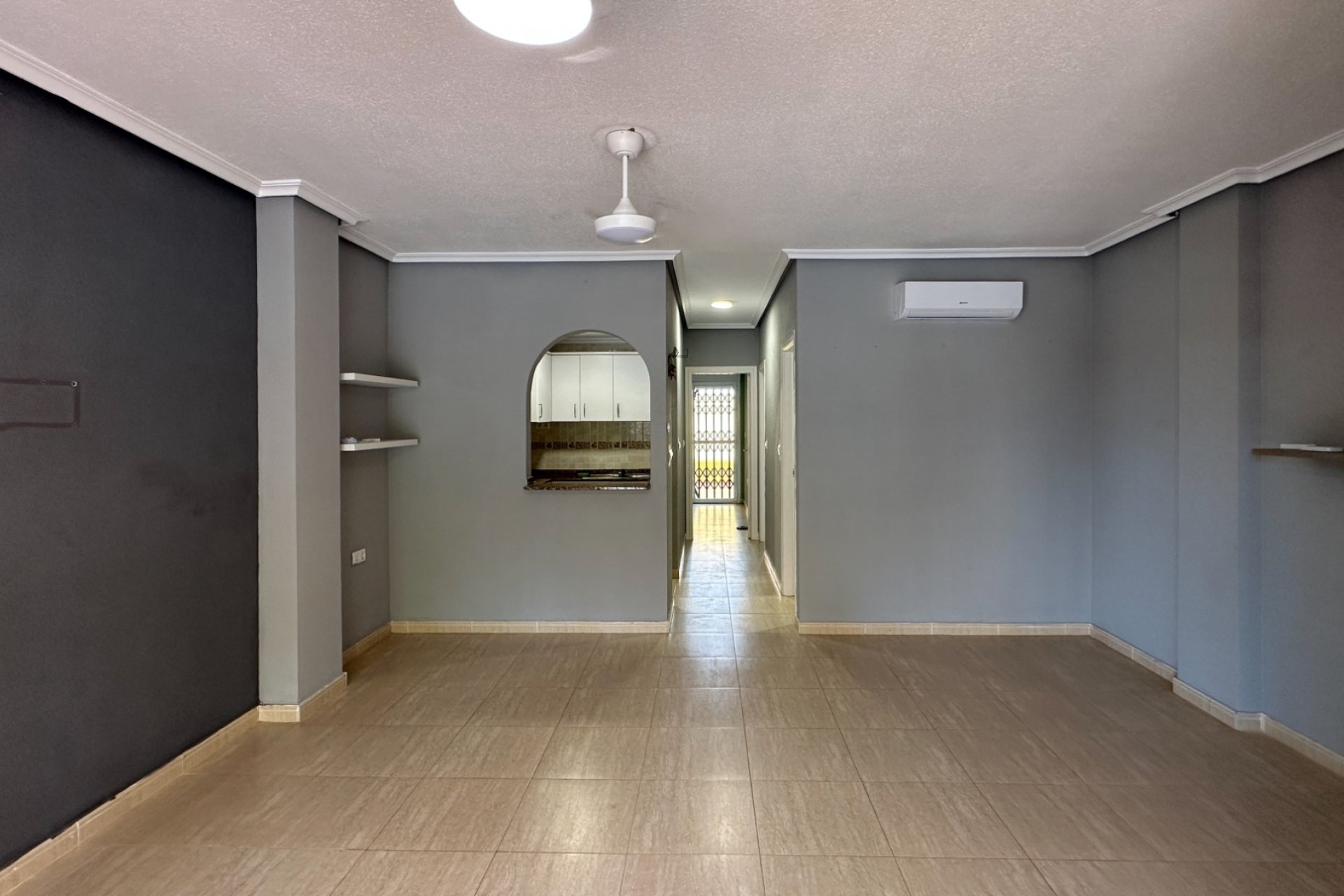 Återförsäljning - Bungalow -
Daya Nueva - Costa Blanca Sur