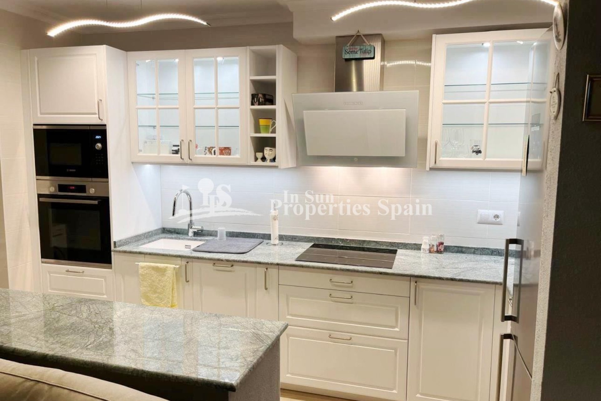 Återförsäljning - Bungalow -
Orihuela Costa - PAU 8