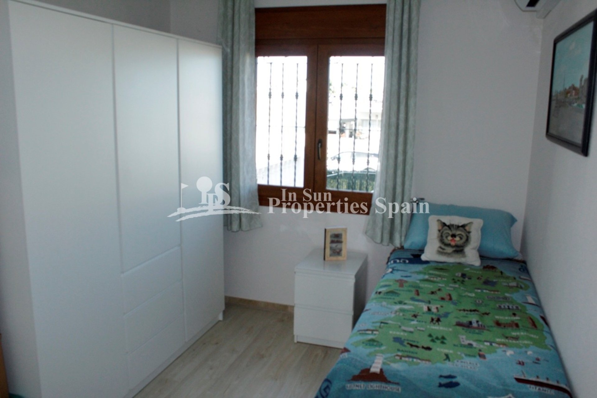 Återförsäljning - Bungalow -
Orihuela Costa - PAU 8