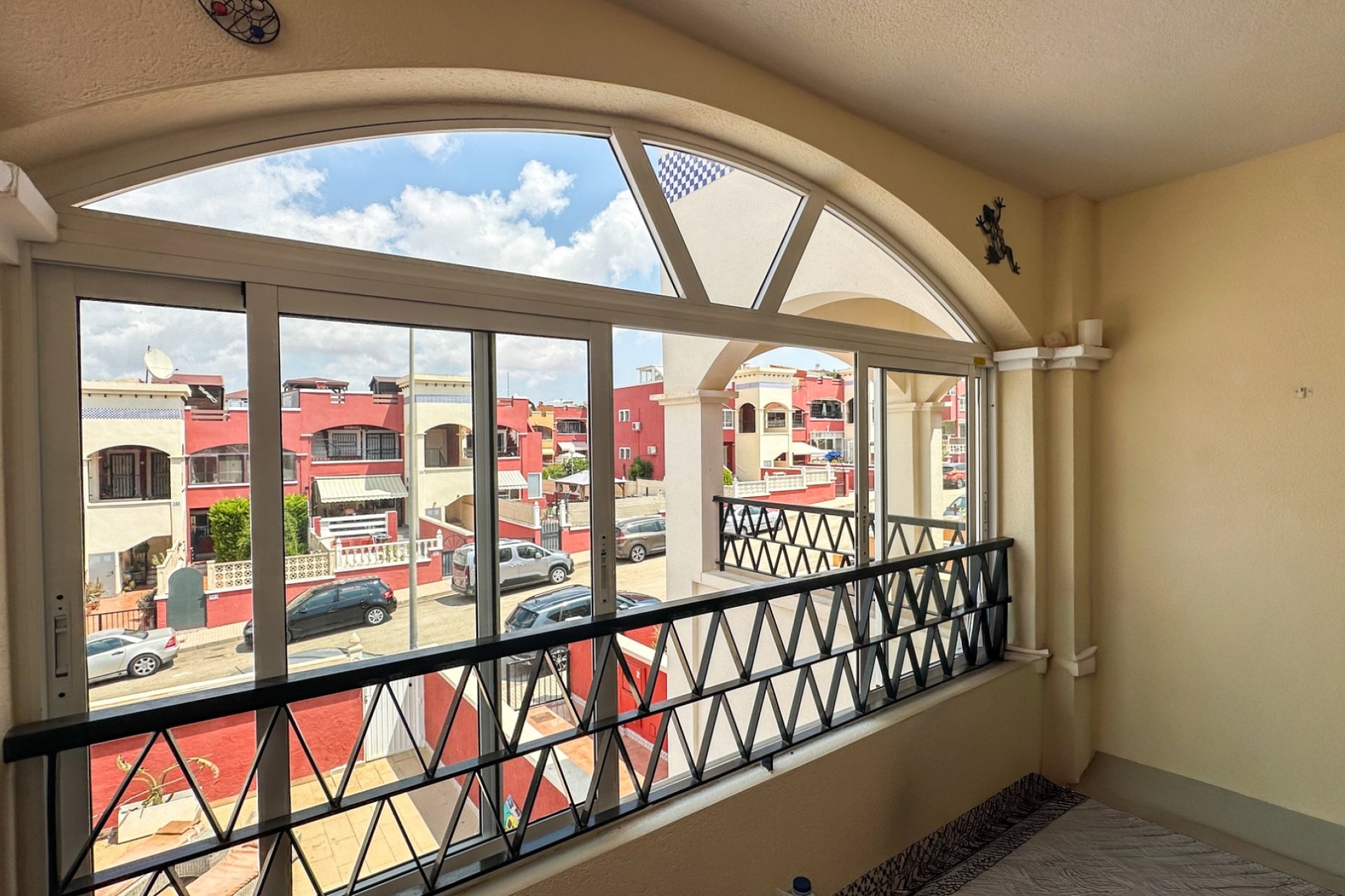 Återförsäljning - Bungalow -
Orihuela Costa - Punta Prima