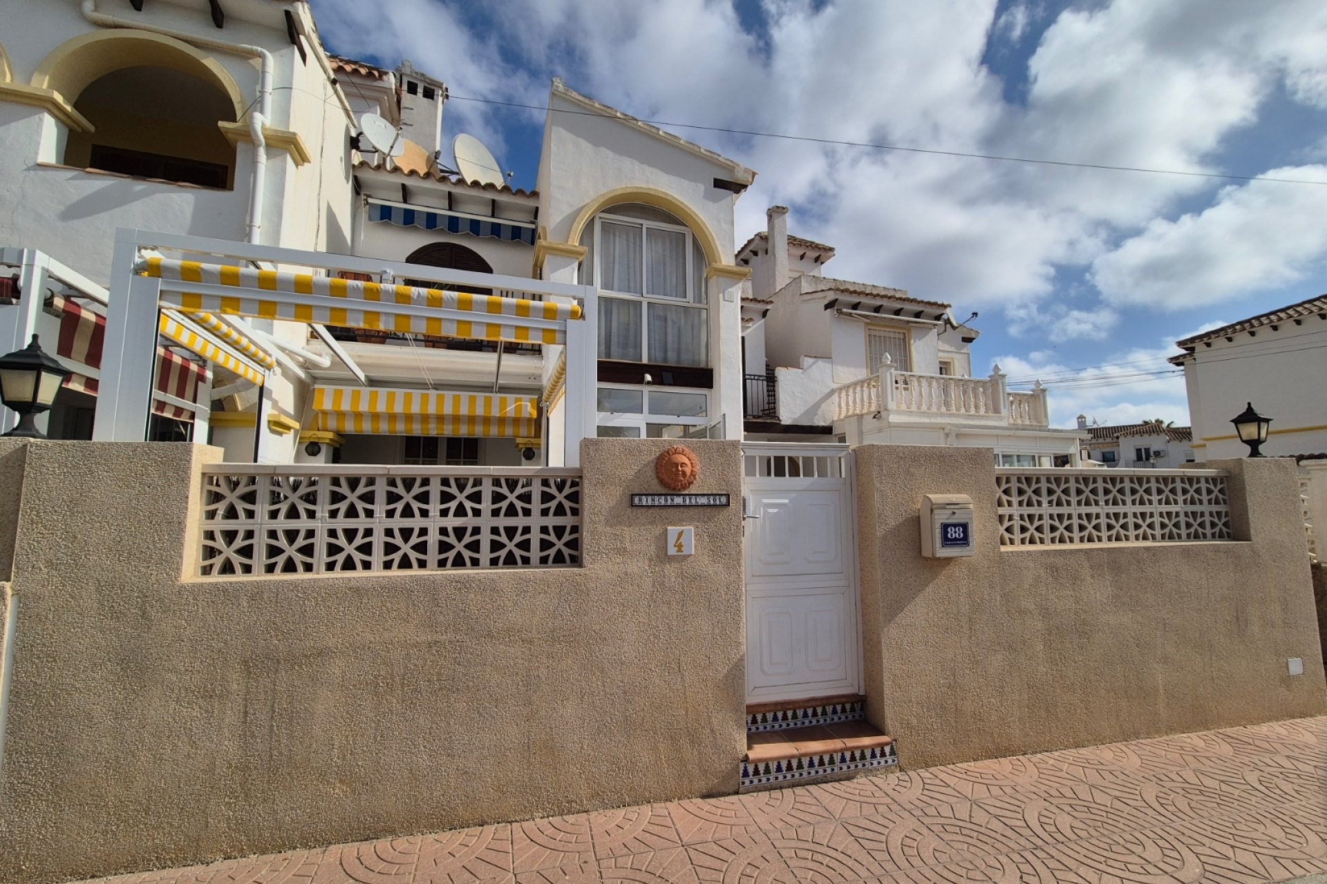 Återförsäljning - Bungalow -
San Miguel de Salinas - Costa Blanca Sur