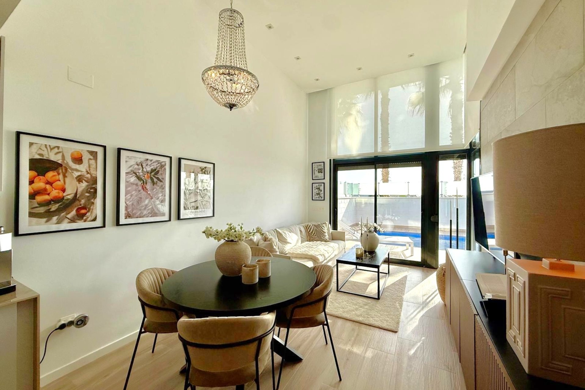 Återförsäljning - Detached Villa -
Orihuela Costa - Lomas de Cabo Roig