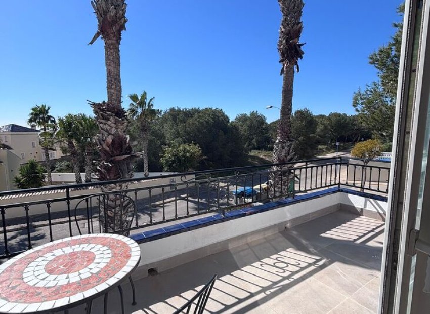 Återförsäljning - Duplex Penthouse -
Orihuela Costa - Los Dolses