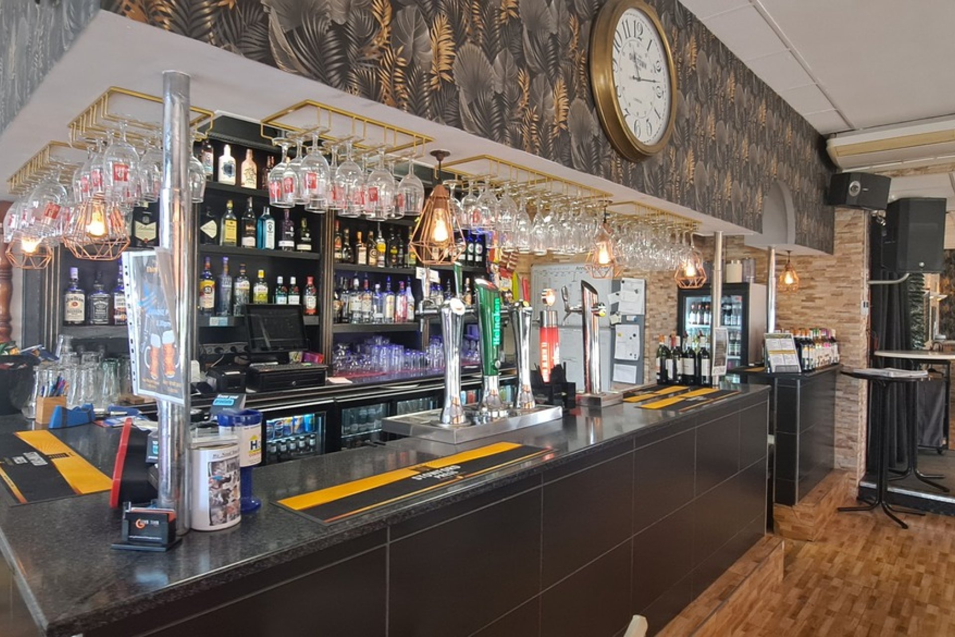 Återförsäljning - Kommersiell -
Villamartín - Orihuela Costa