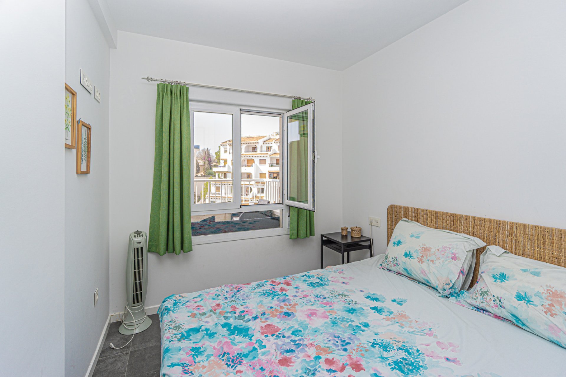 Återförsäljning - Lägenhet -
Campoamor - Campoamor beach