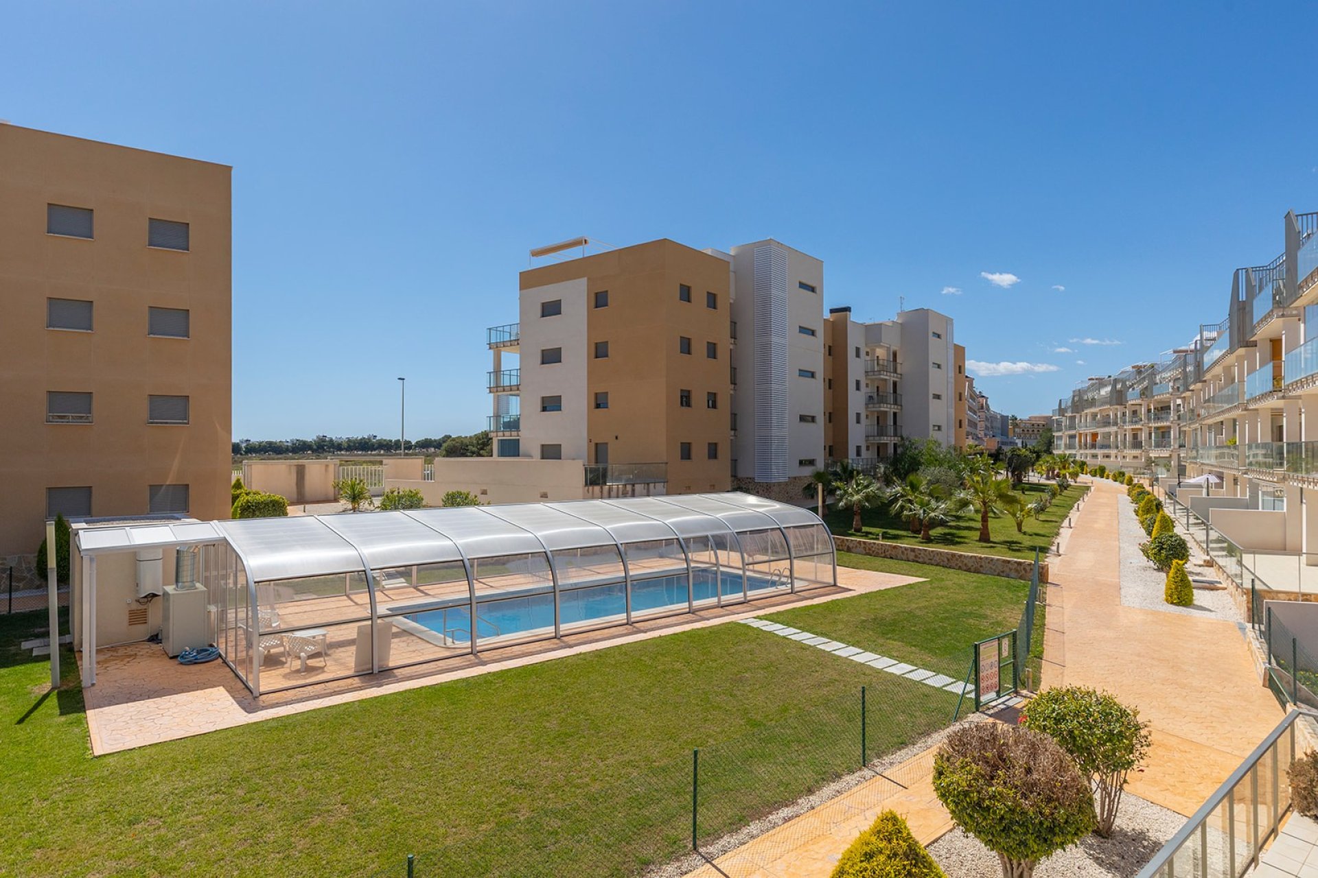 Återförsäljning - Lägenhet -
Orihuela Costa - La Zenia