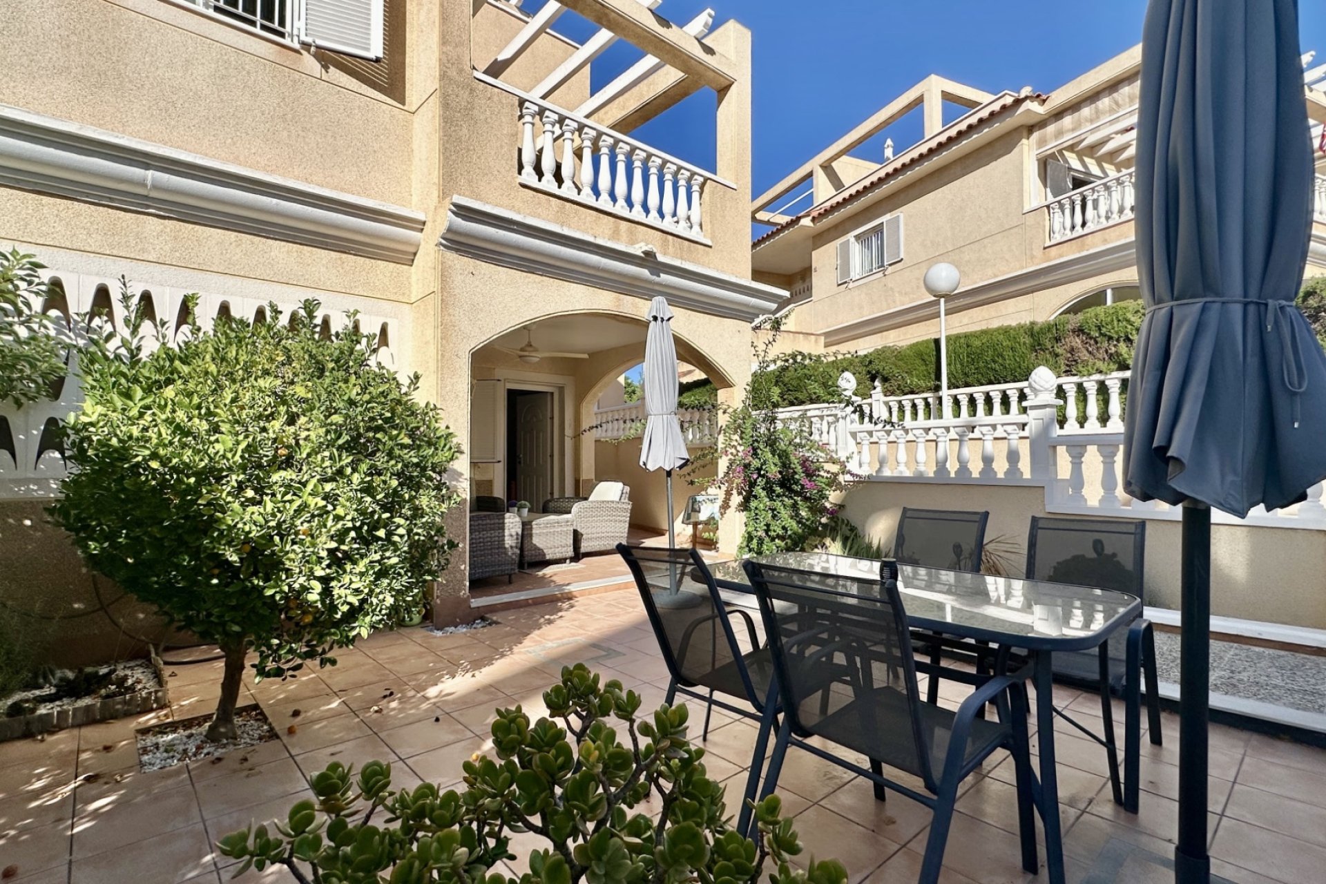 Återförsäljning - Lägenhet -
Orihuela Costa - Playa Flamenca