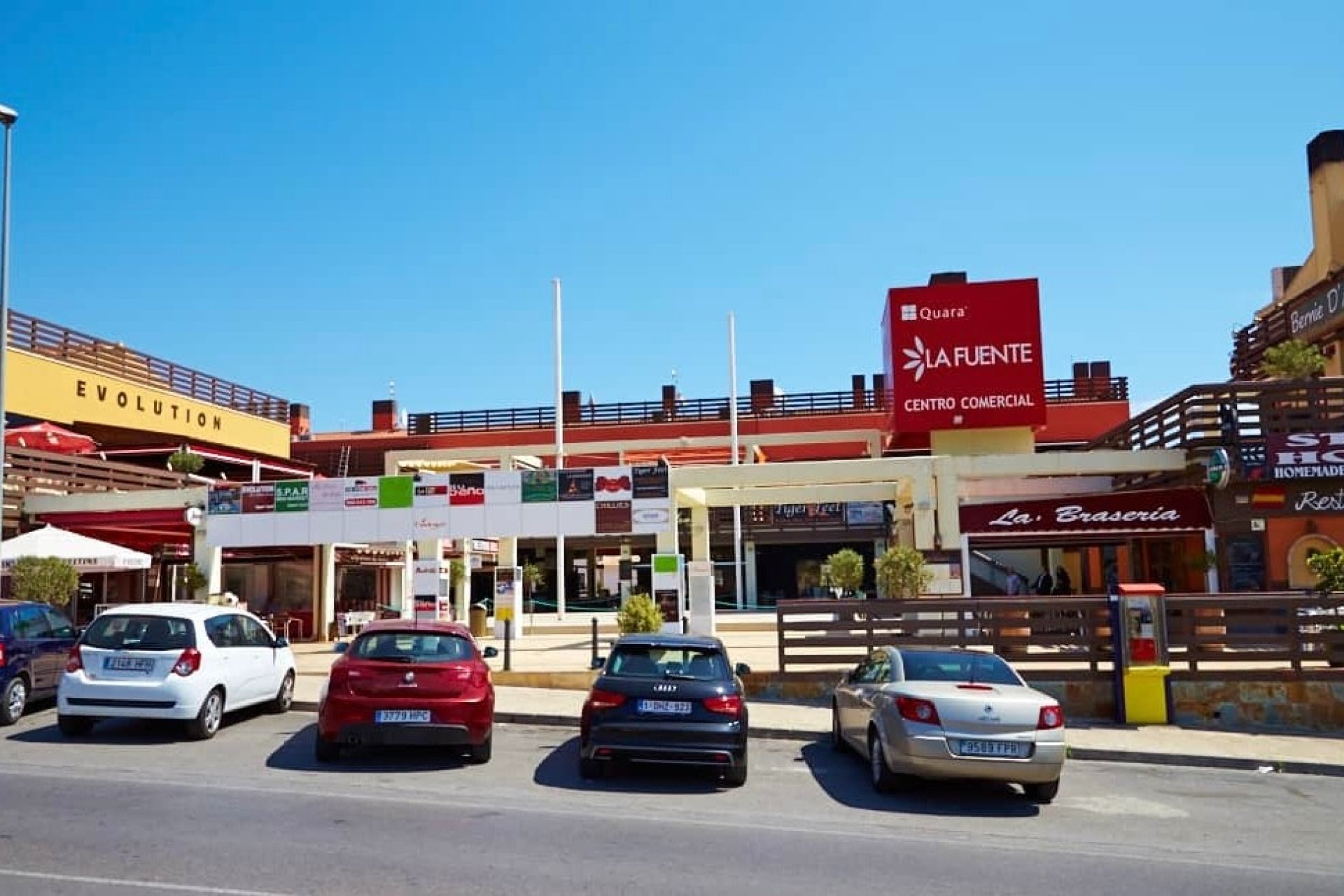 Återförsäljning - Lägenhet -
Orihuela Costa - Villamartín