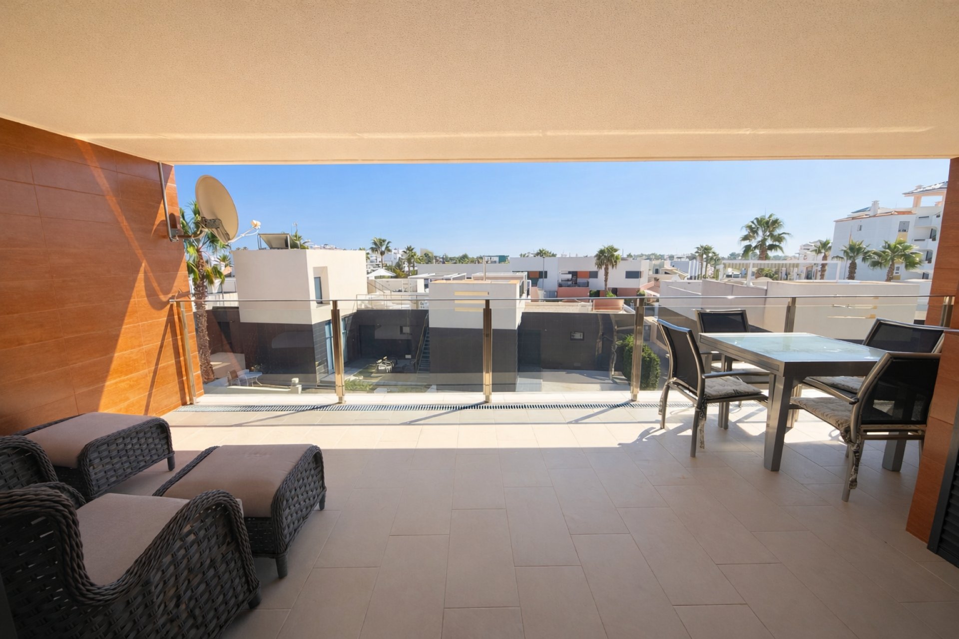 Återförsäljning - Lägenhet -
Orihuela Costa - Villamartin