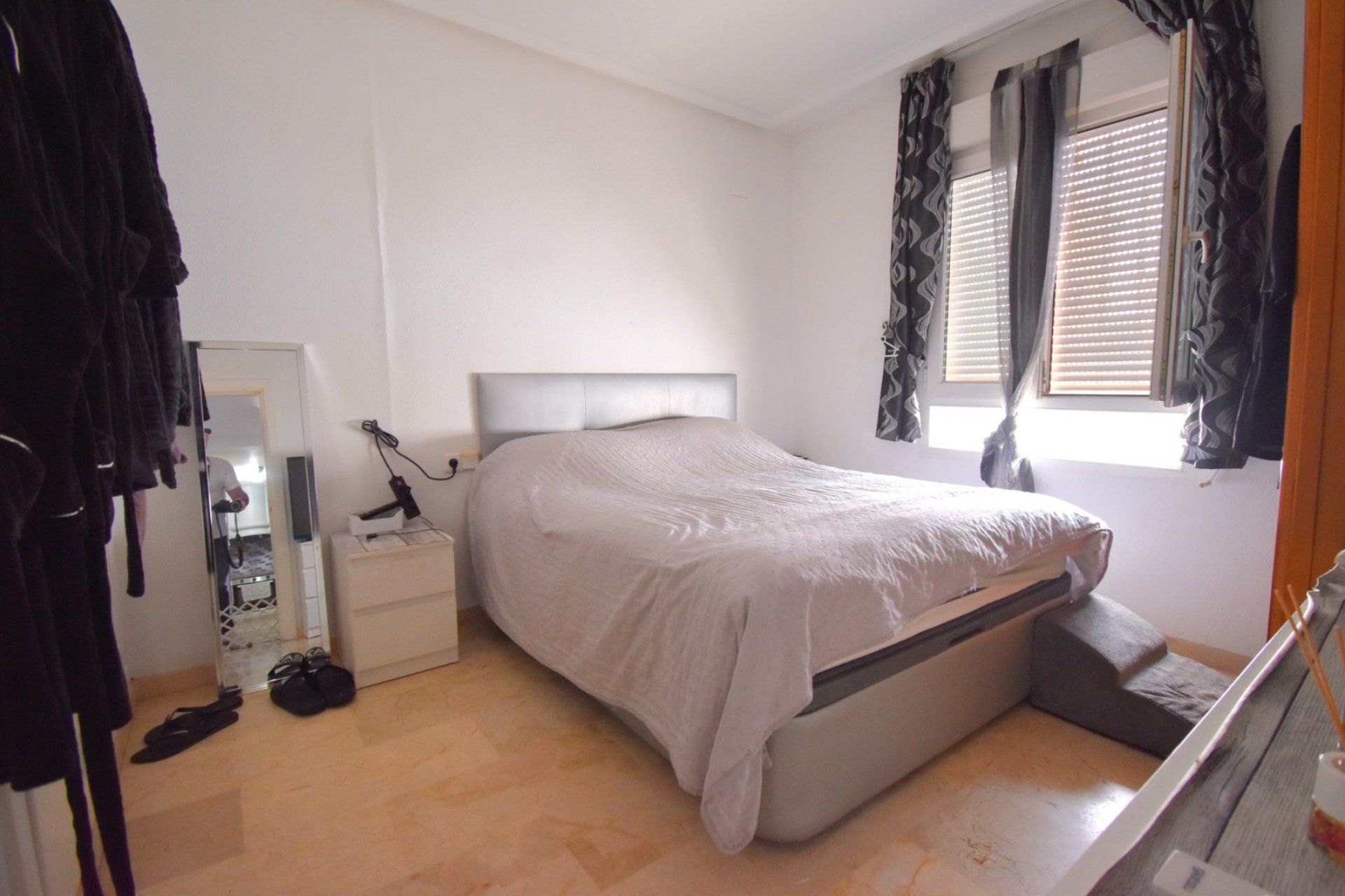 Återförsäljning - Lägenhet -
Orihuela Costa - Villamartin