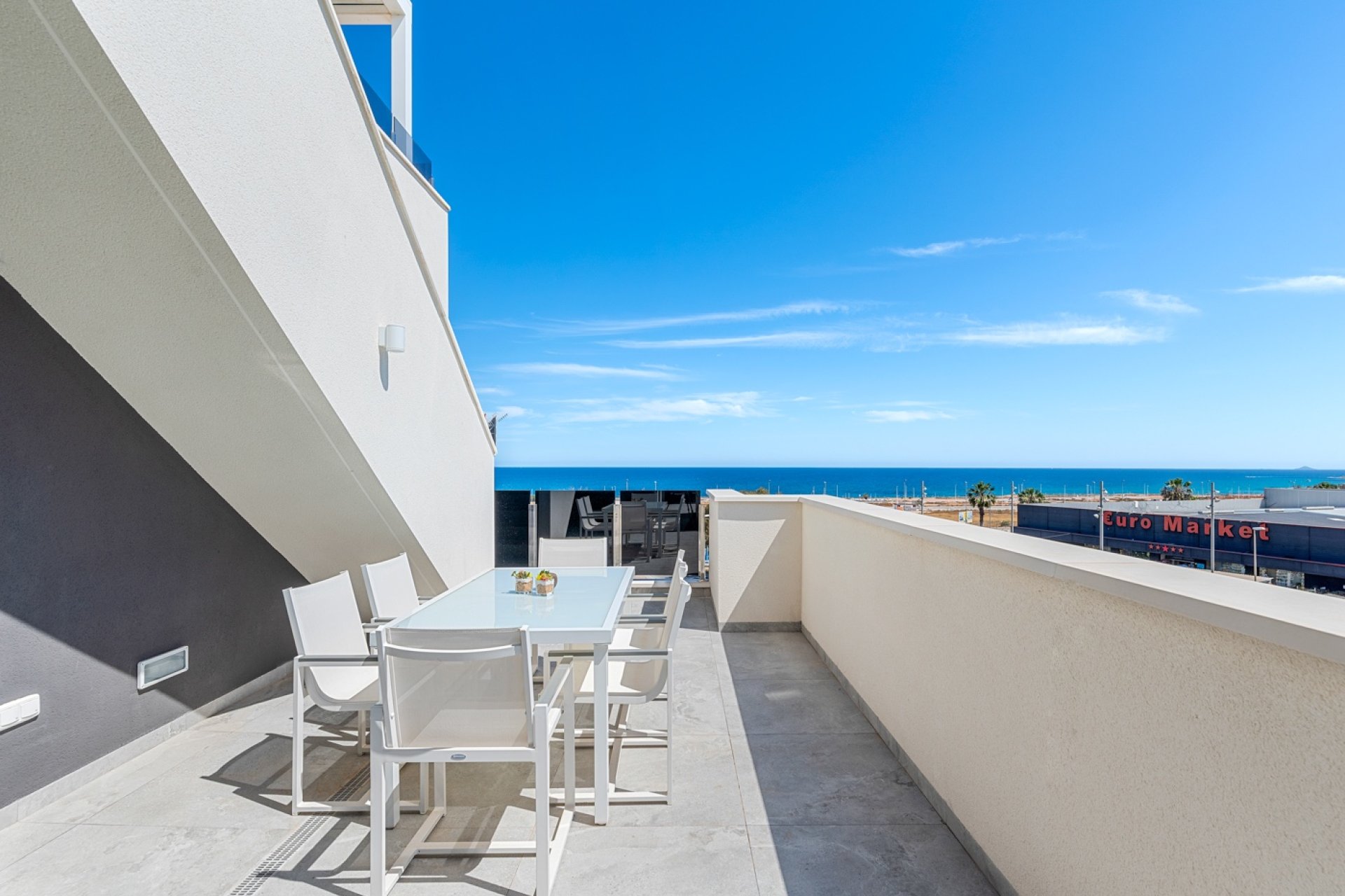 Återförsäljning - Lägenhet -
Orihuela Costa
