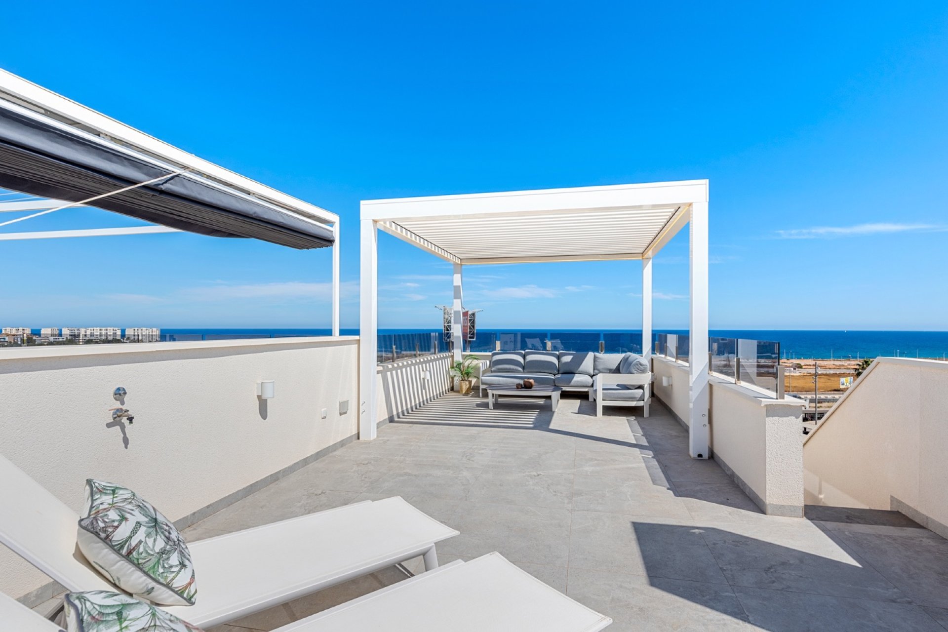 Återförsäljning - Lägenhet -
Orihuela Costa