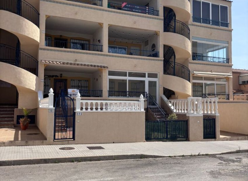 Återförsäljning - Lägenhet -
Punta Prima - Costa Blanca