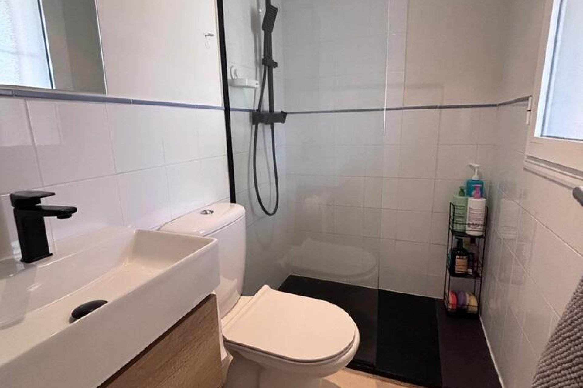 Återförsäljning - Lägenhet -
Villamartín - La Fuente