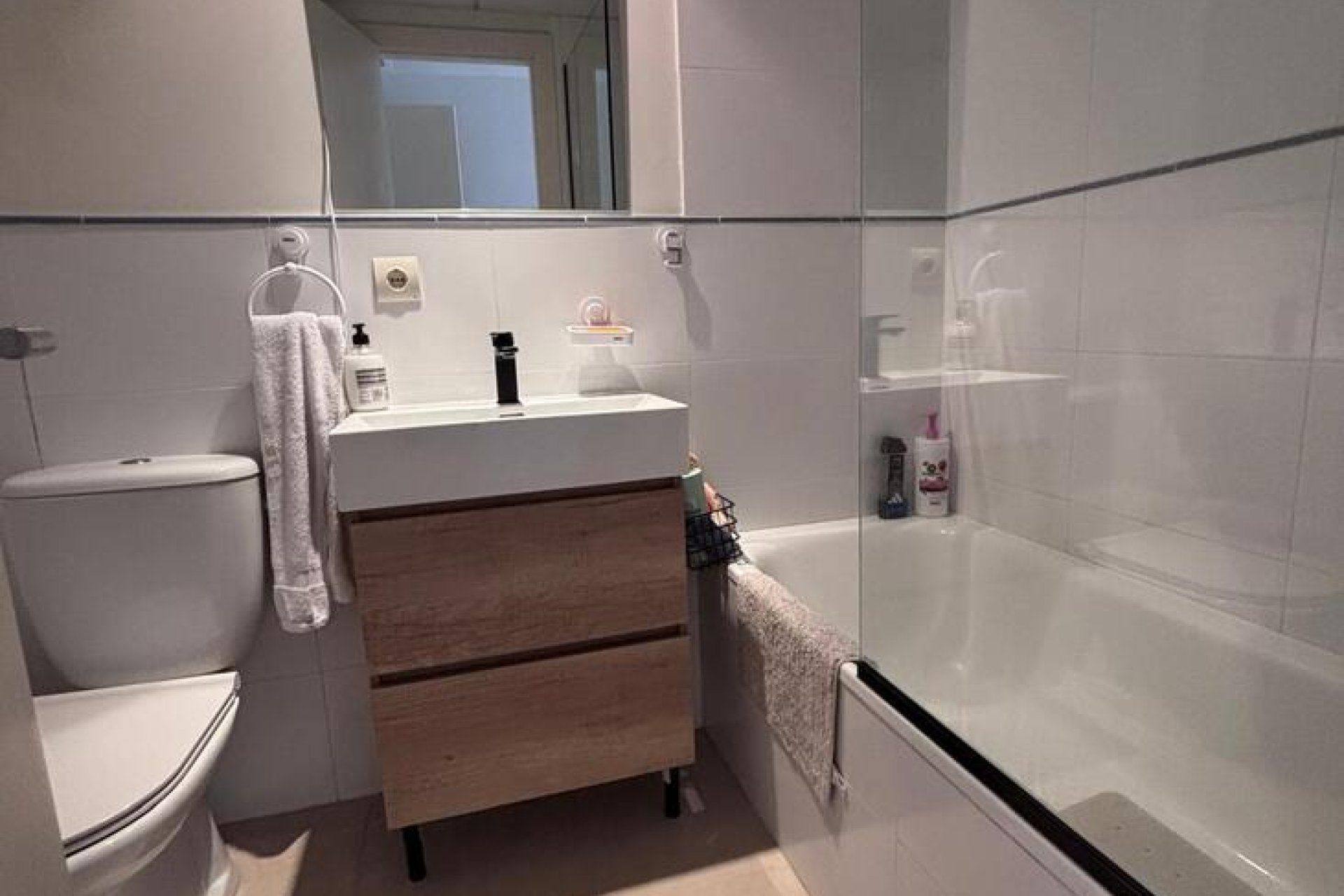 Återförsäljning - Lägenhet -
Villamartín - La Fuente