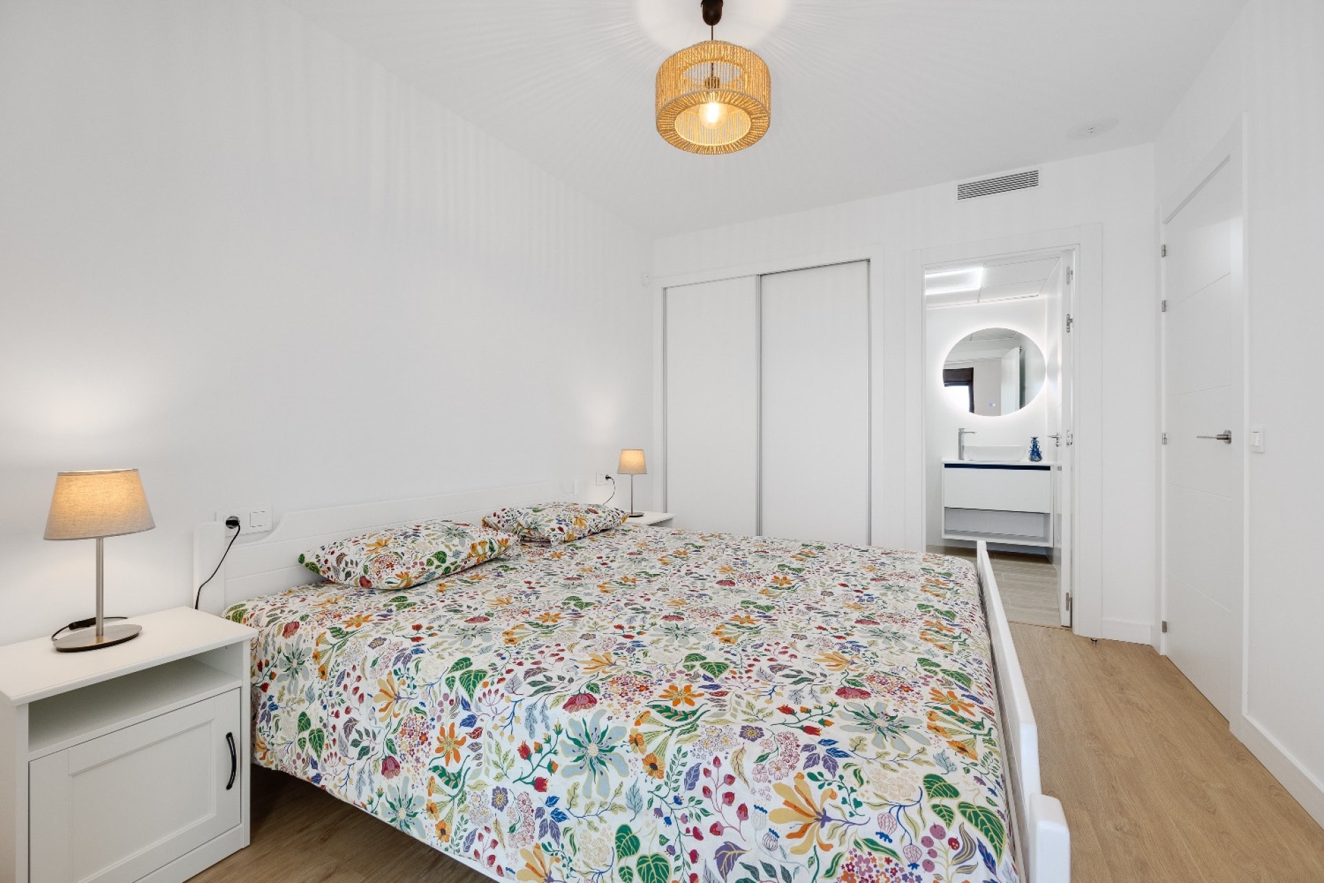 Återförsäljning - Lägenhet -
Villamartín - PAU 8