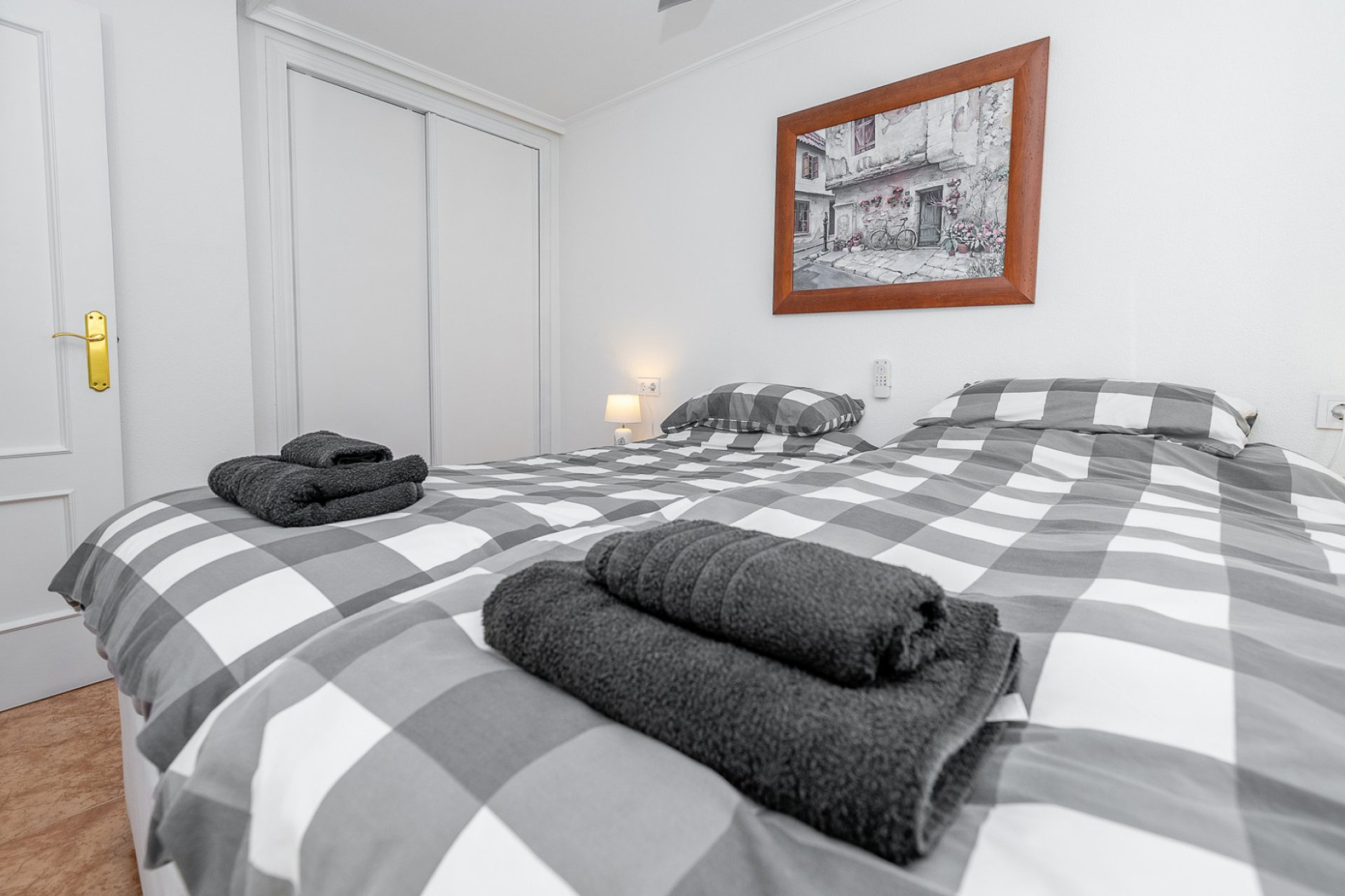 Återförsäljning - Quad House -
Cabo Roig - La Regia