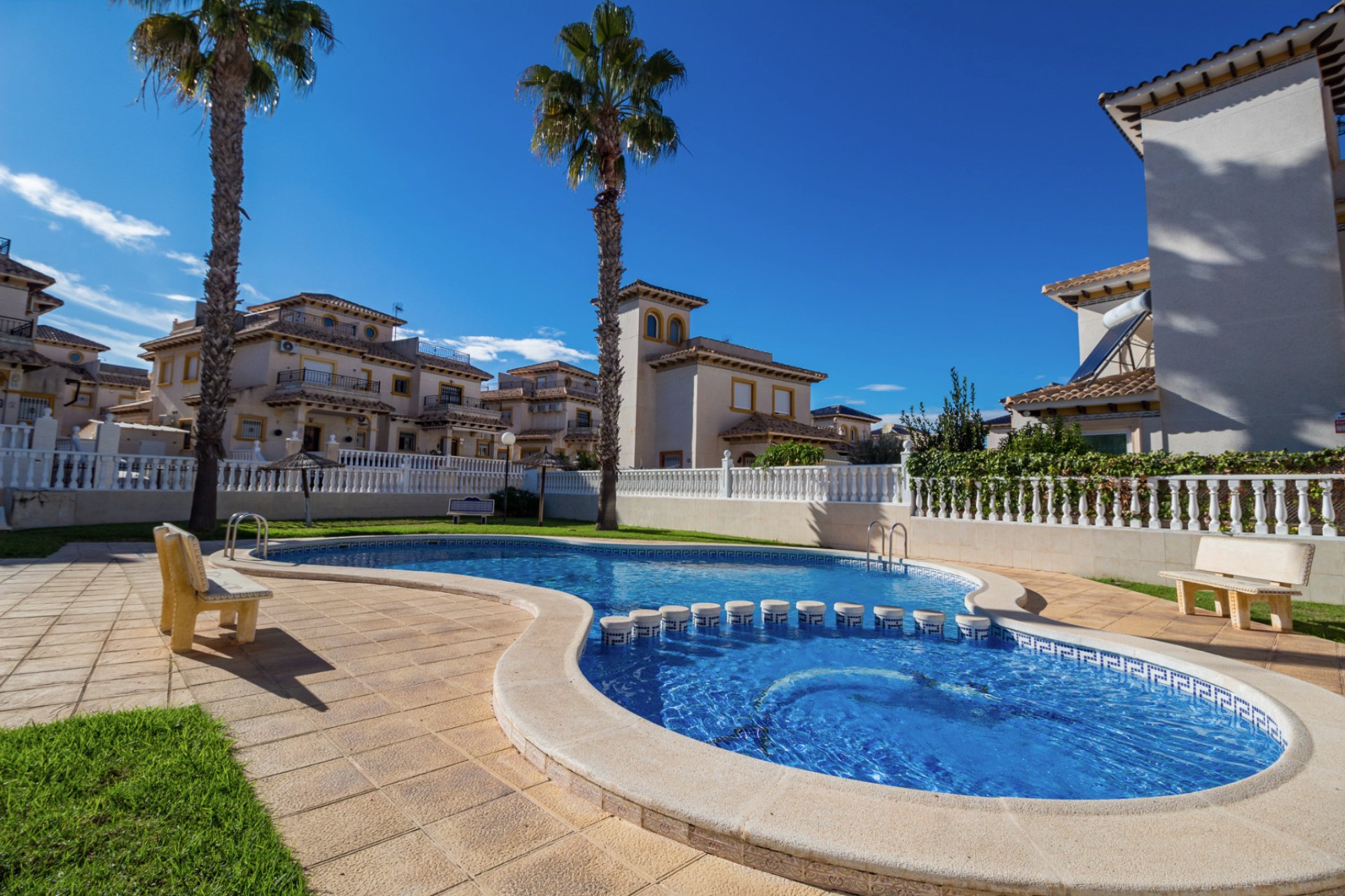 Återförsäljning - Quad House -
La Zenia - Villas San Jose