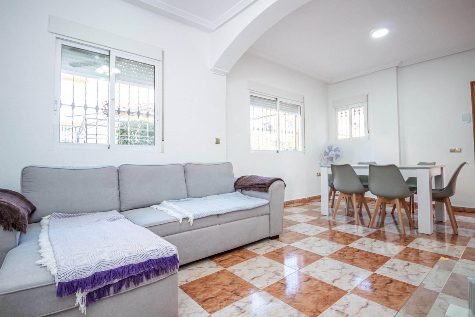 Återförsäljning - Quad House -
La Zenia - Villas San Jose