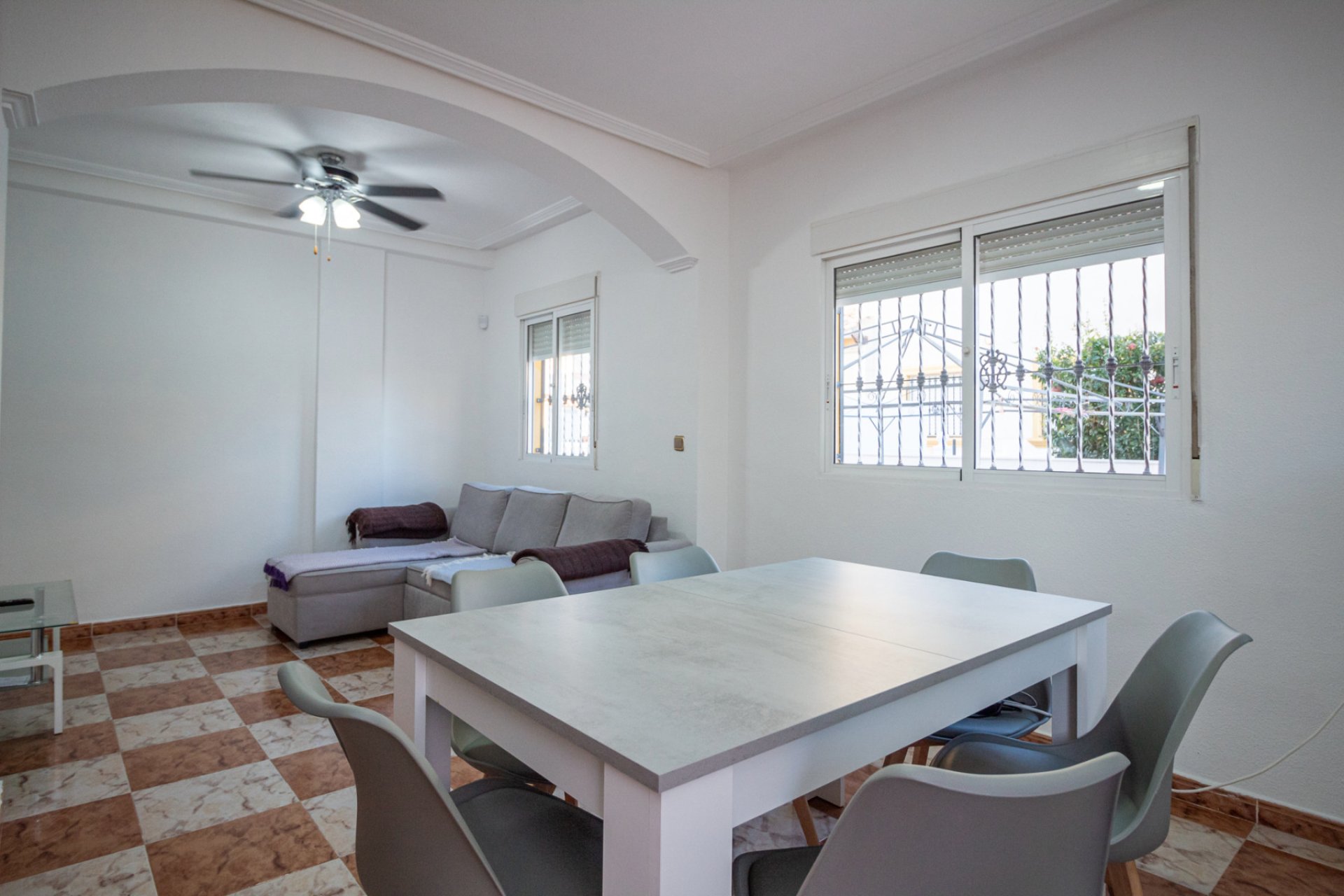 Återförsäljning - Quad House -
La Zenia - Villas San Jose