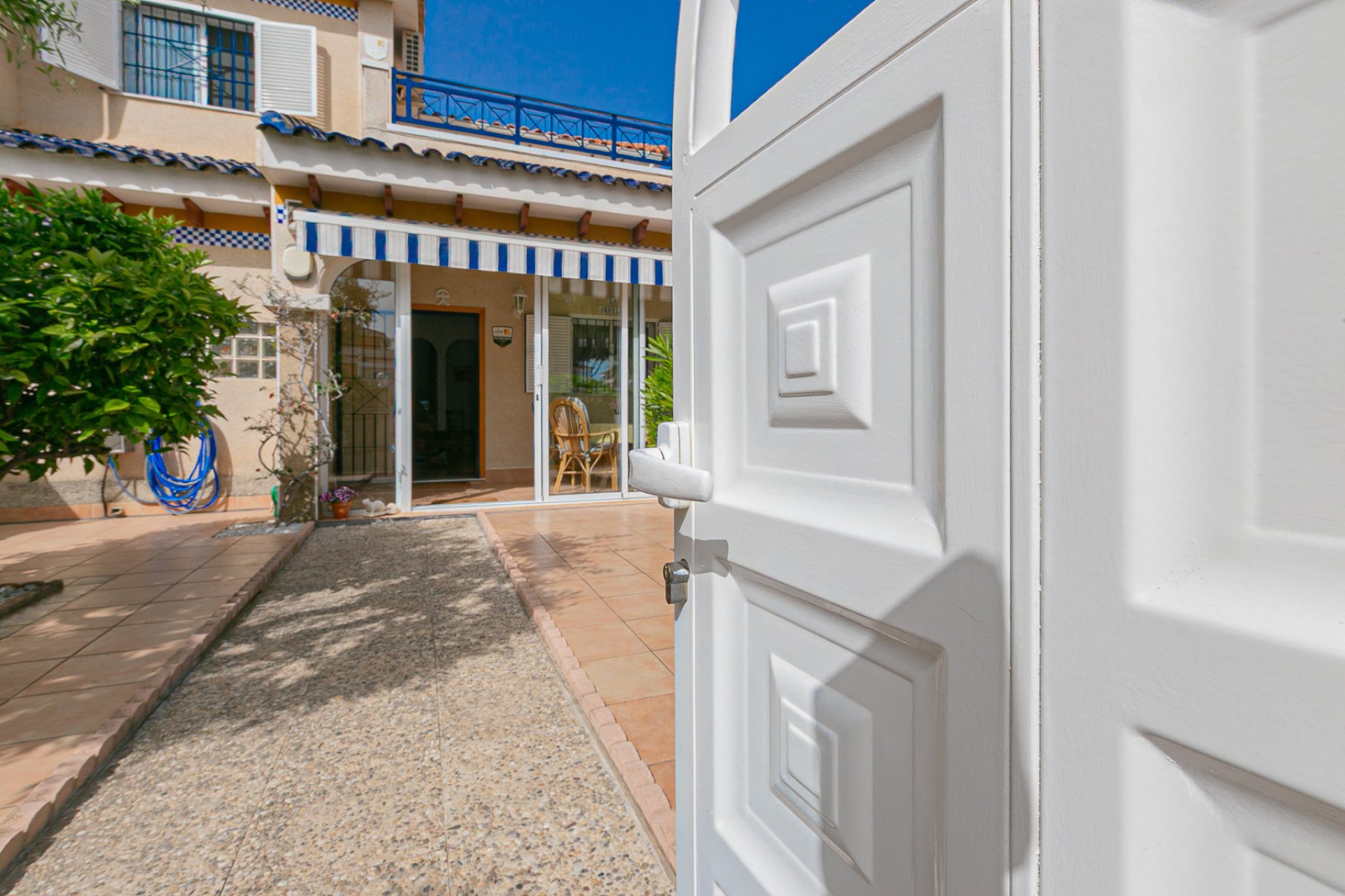 Återförsäljning - Quad House -
Playa Flamenca - Zenia Mar