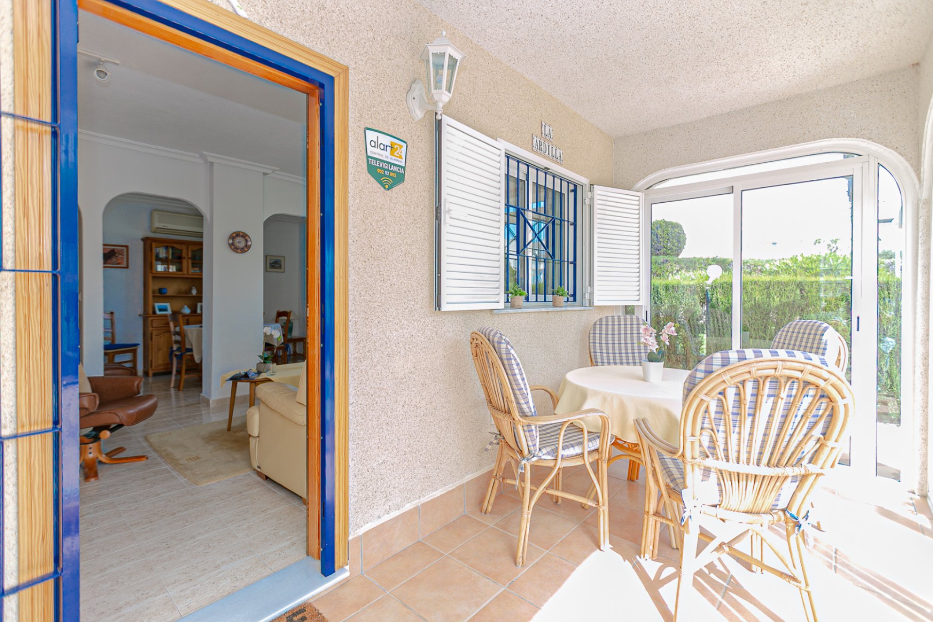 Återförsäljning - Quad House -
Playa Flamenca - Zenia Mar