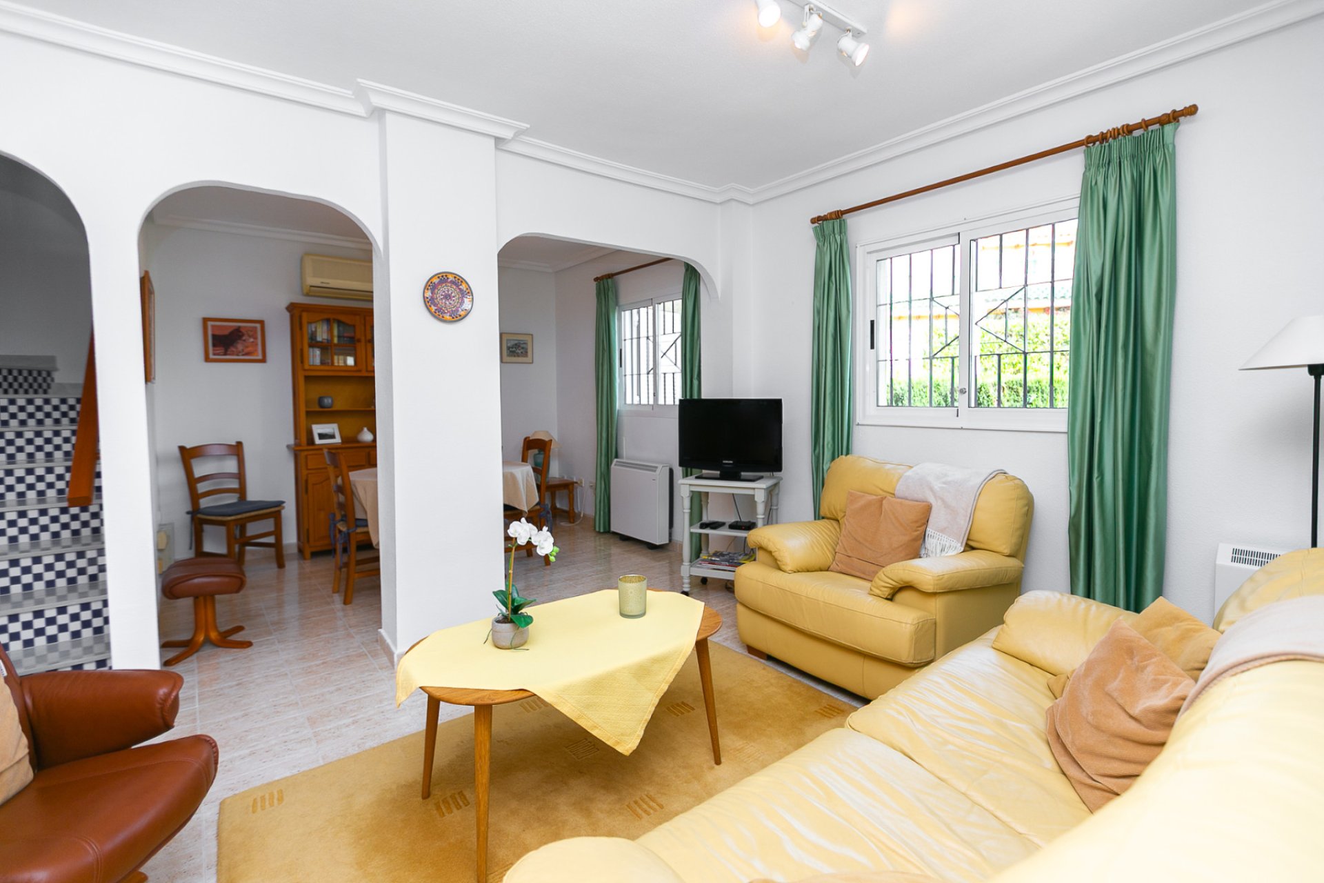 Återförsäljning - Quad House -
Playa Flamenca - Zenia Mar