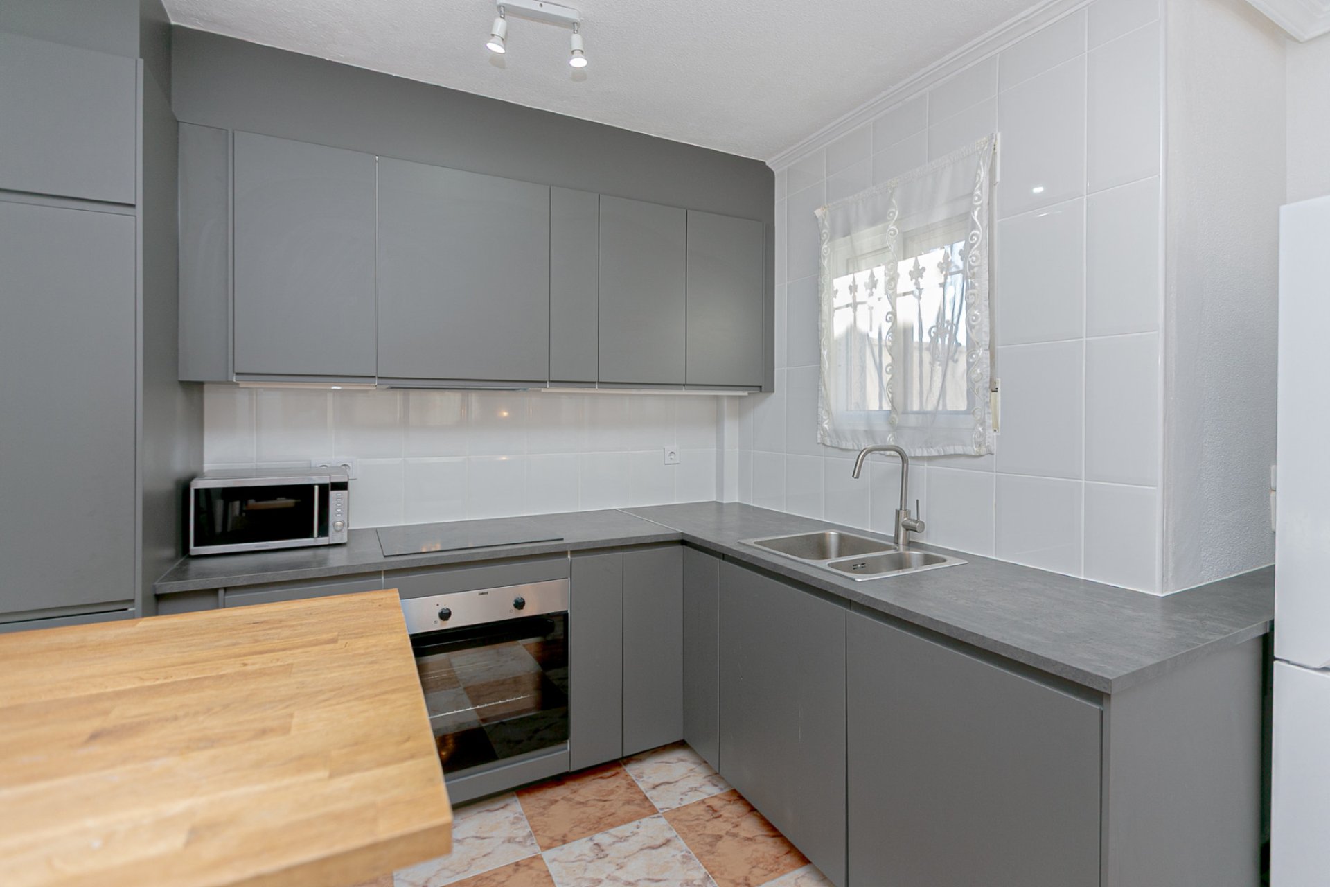 Återförsäljning - Quad House -
Playa Flamenca