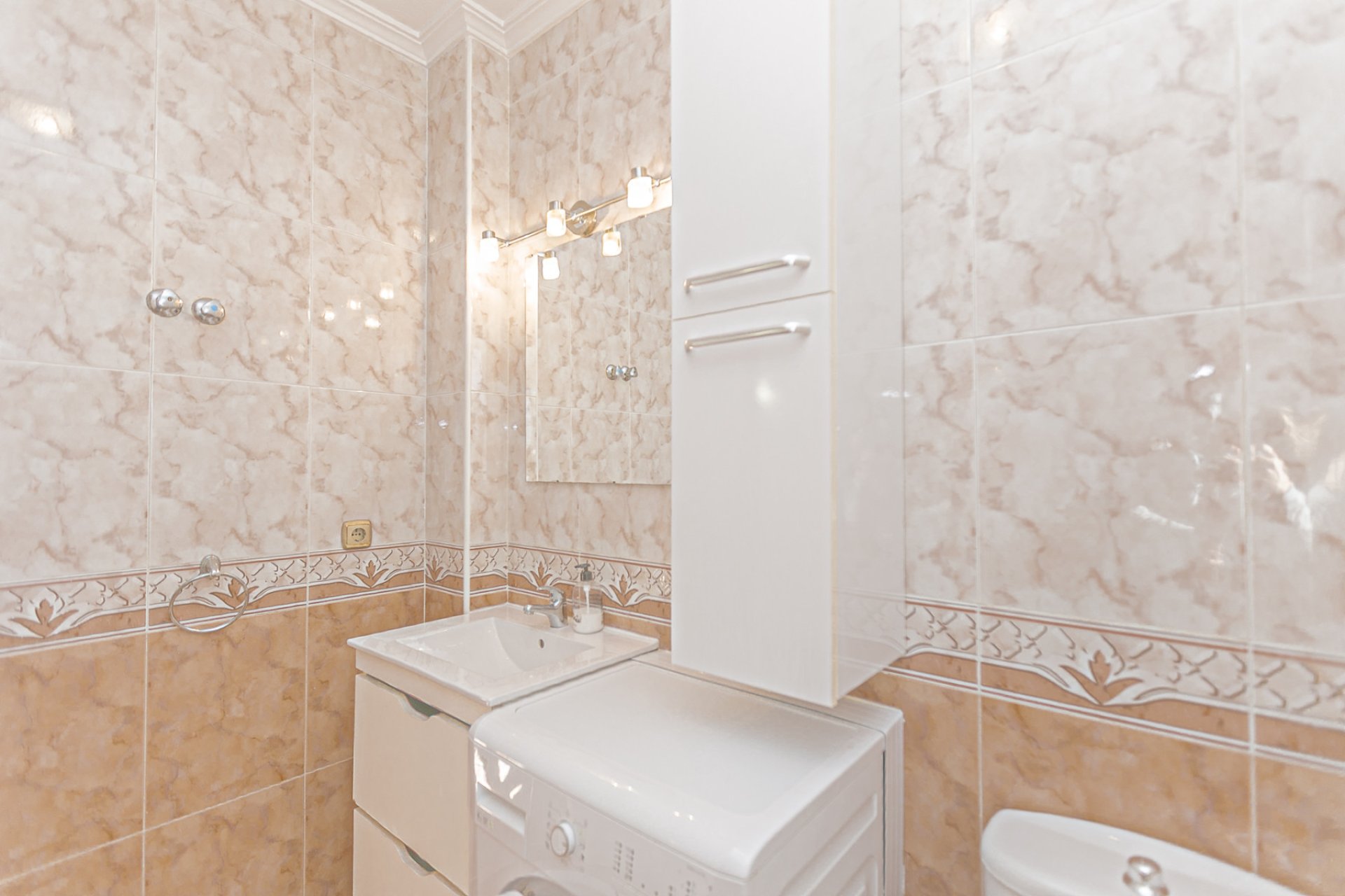 Återförsäljning - Quad House -
Playa Flamenca