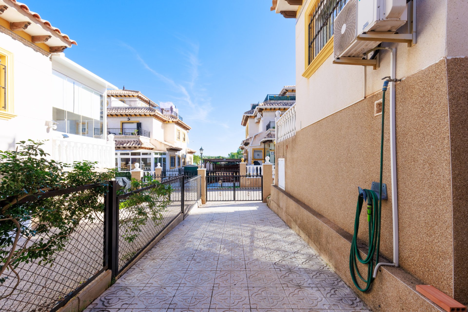 Återförsäljning - Quad House -
Villamartín - Pinada Golf