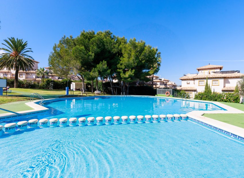 Återförsäljning - Quad House -
Villamartín - Pinada Golf
