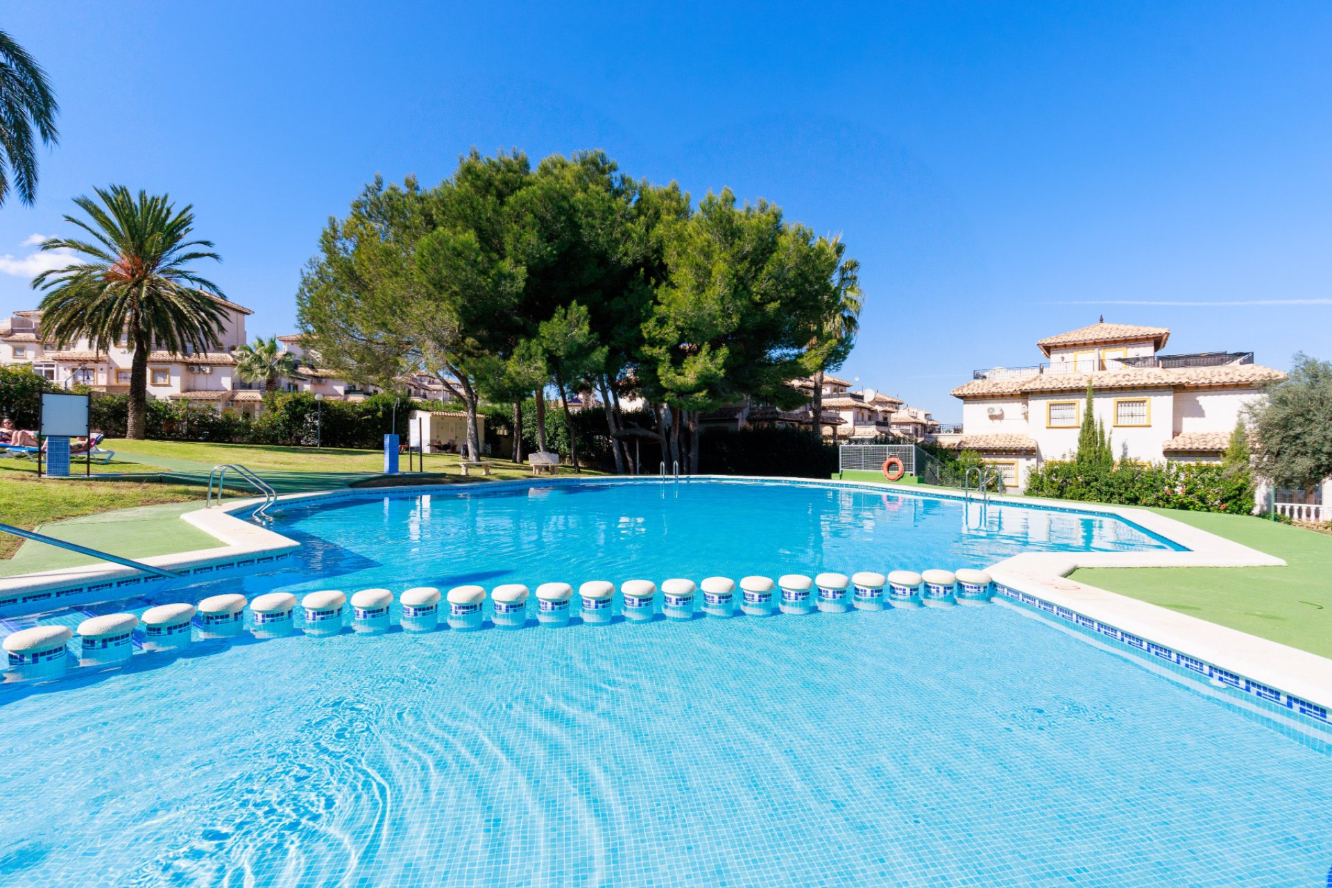 Återförsäljning - Quad House -
Villamartín - Pinada Golf