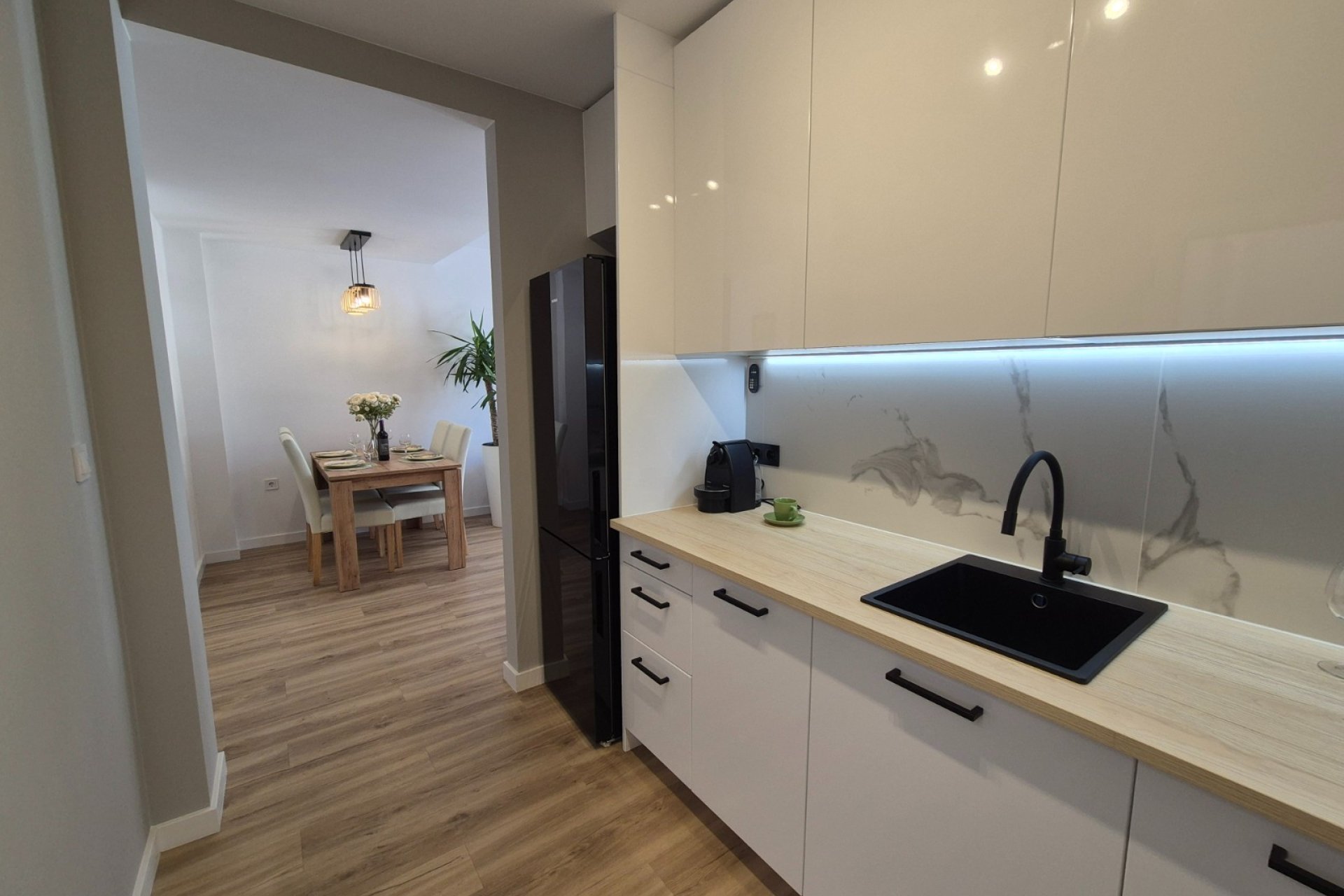 Återförsäljning - Radhus -
Alicante - La Florida