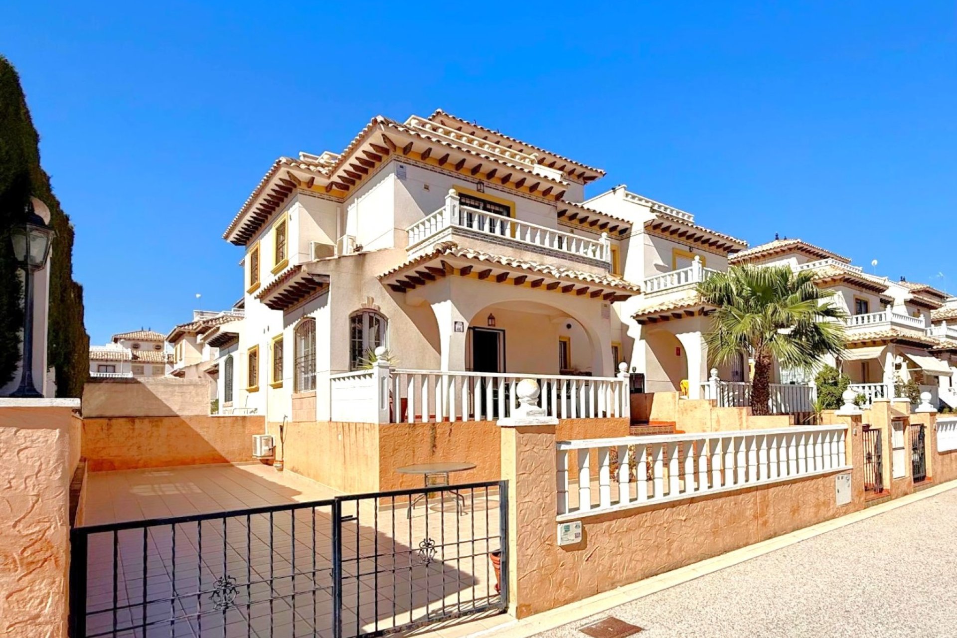 Återförsäljning - Radhus -
Orihuela Costa - Lomas de Cabo Roig