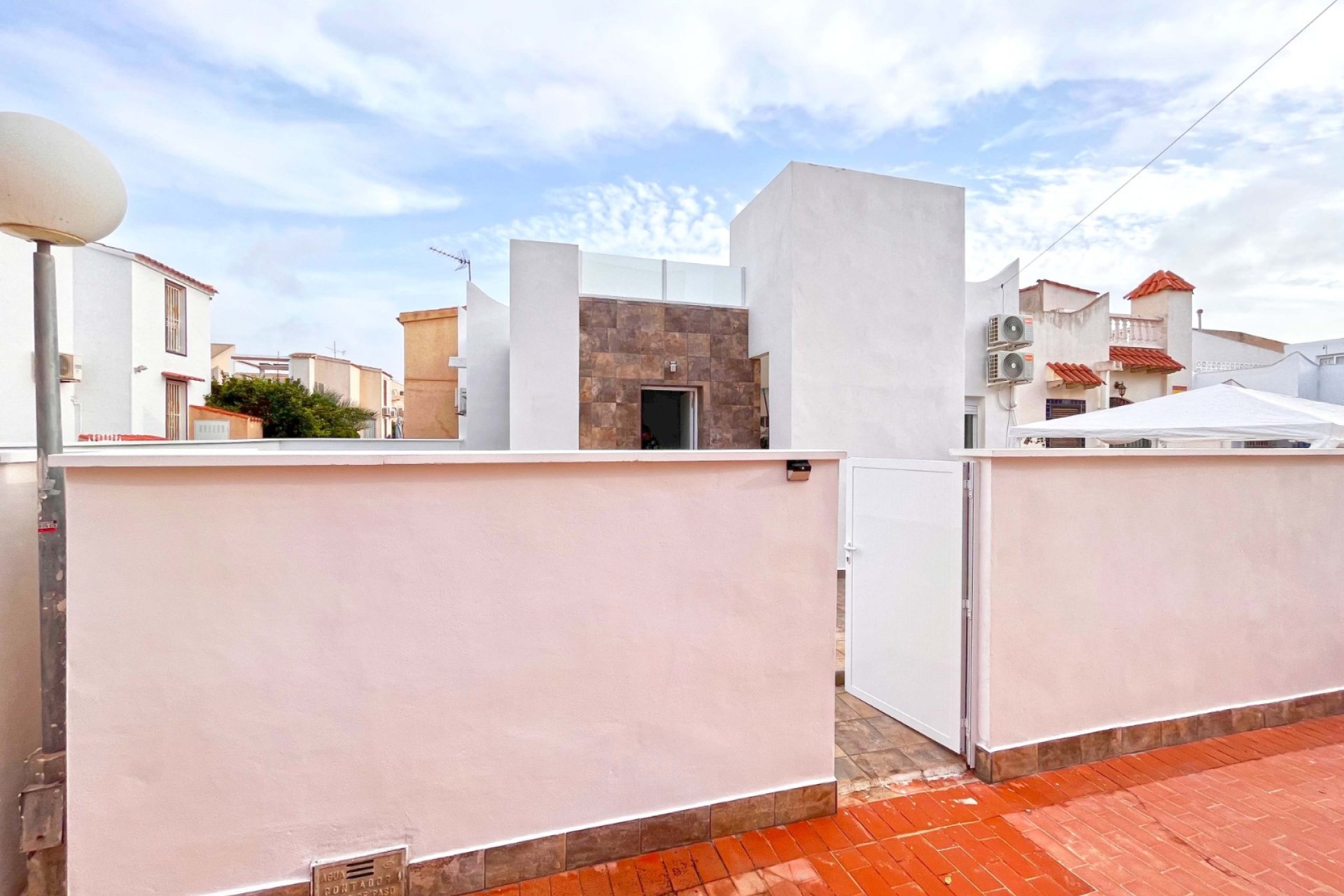 Återförsäljning - Radhus -
Orihuela Costa - Playa Flamenca