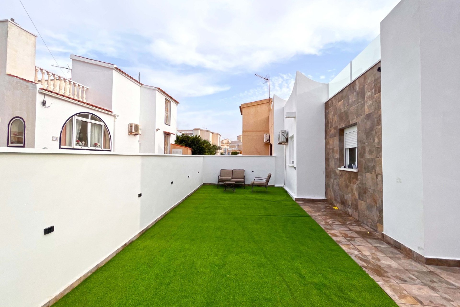 Återförsäljning - Radhus -
Orihuela Costa - Playa Flamenca