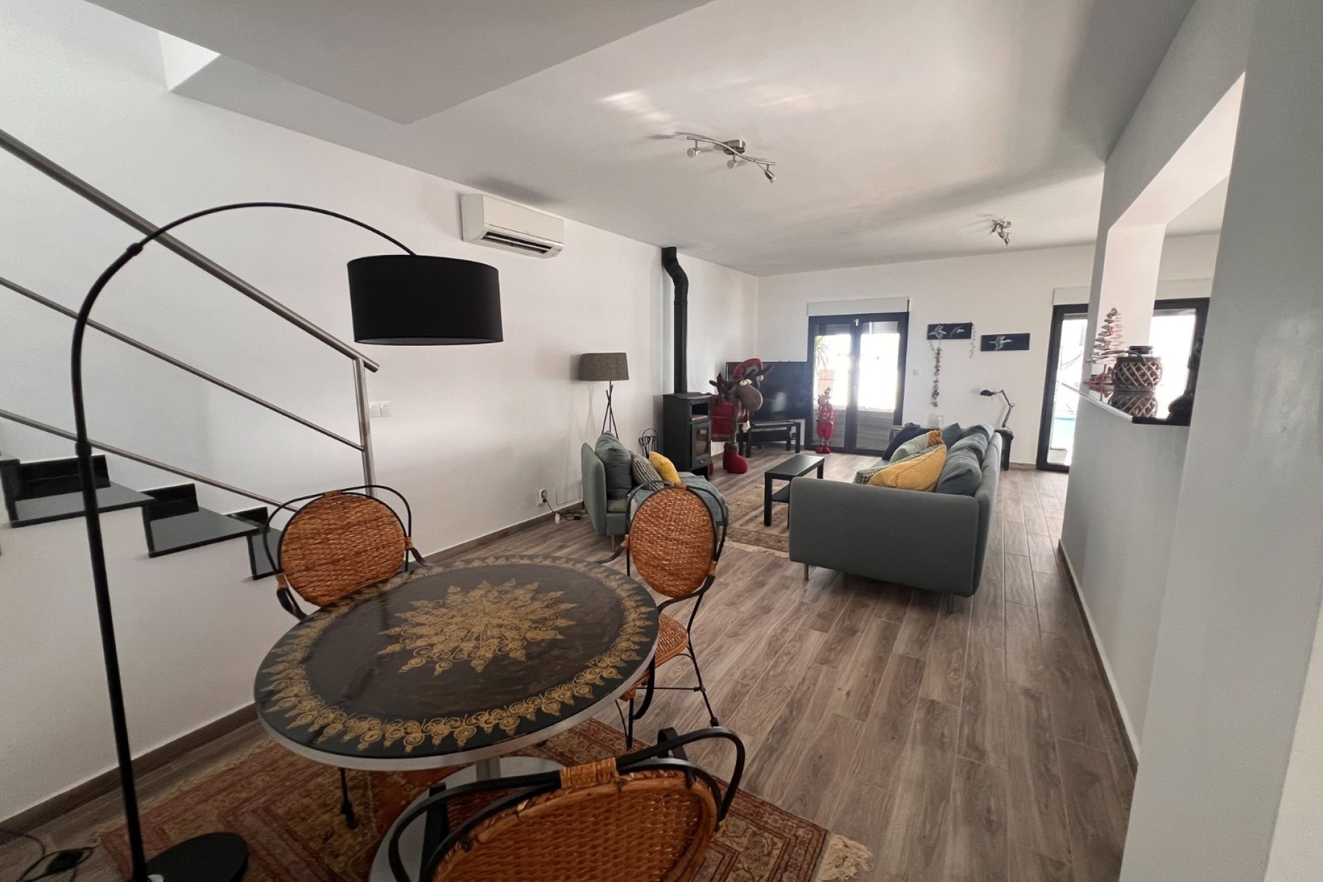 Återförsäljning - Radhus -
Orihuela Costa - Punta Prima