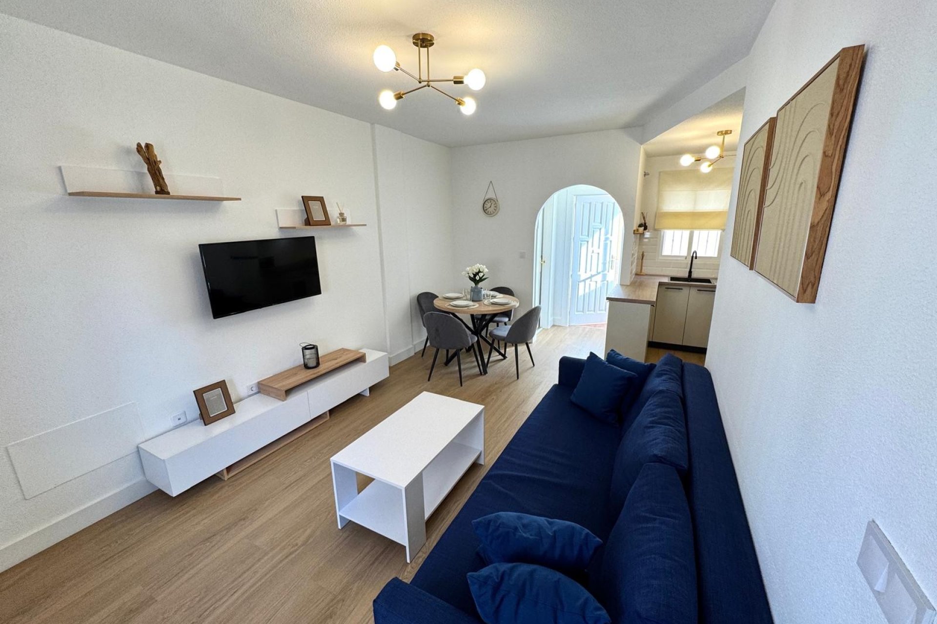 Återförsäljning - Radhus -
Orihuela Costa - Villamartin