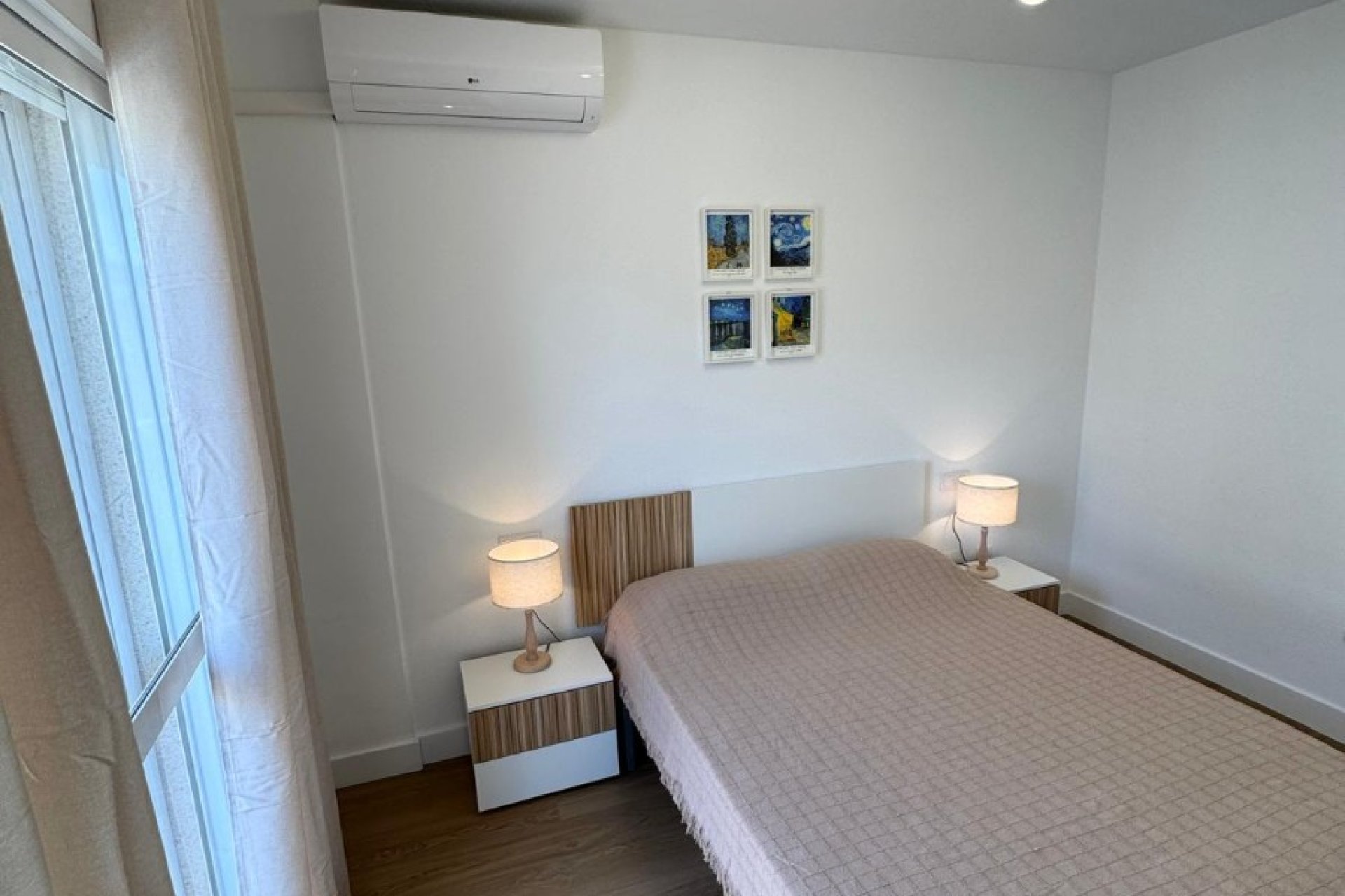 Återförsäljning - Radhus -
Orihuela Costa - Villamartin