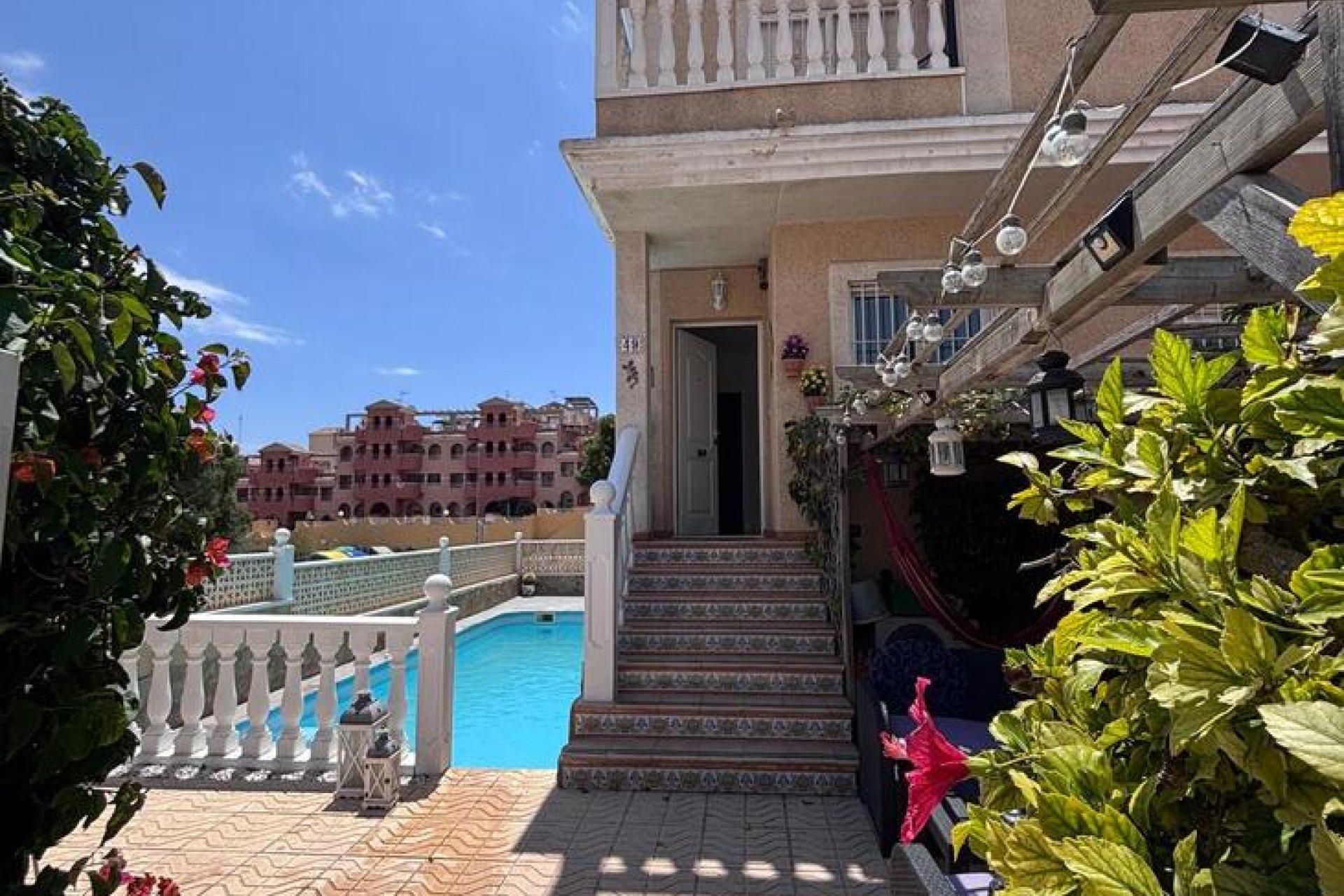 Återförsäljning - Radhus -
Villamartín - Costa Blanca