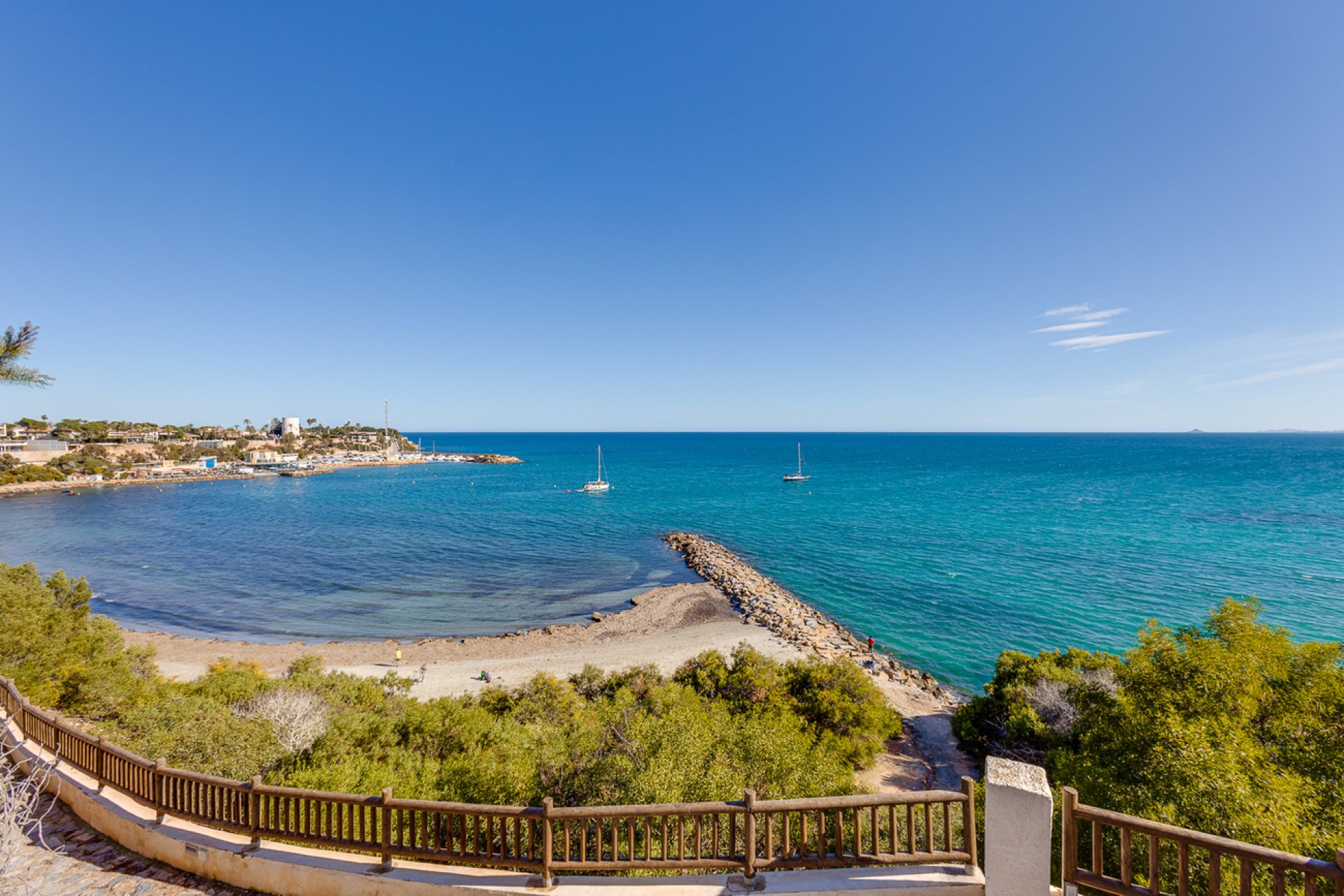 Återförsäljning - Radhus -
Villamartín - Costa Blanca