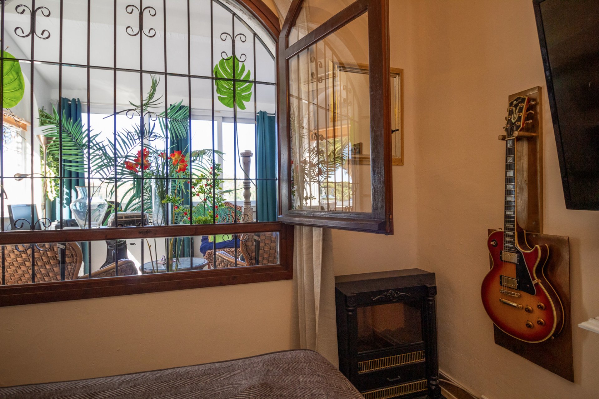 Återförsäljning - Semi detached villa -
Villamartin - Fortuna