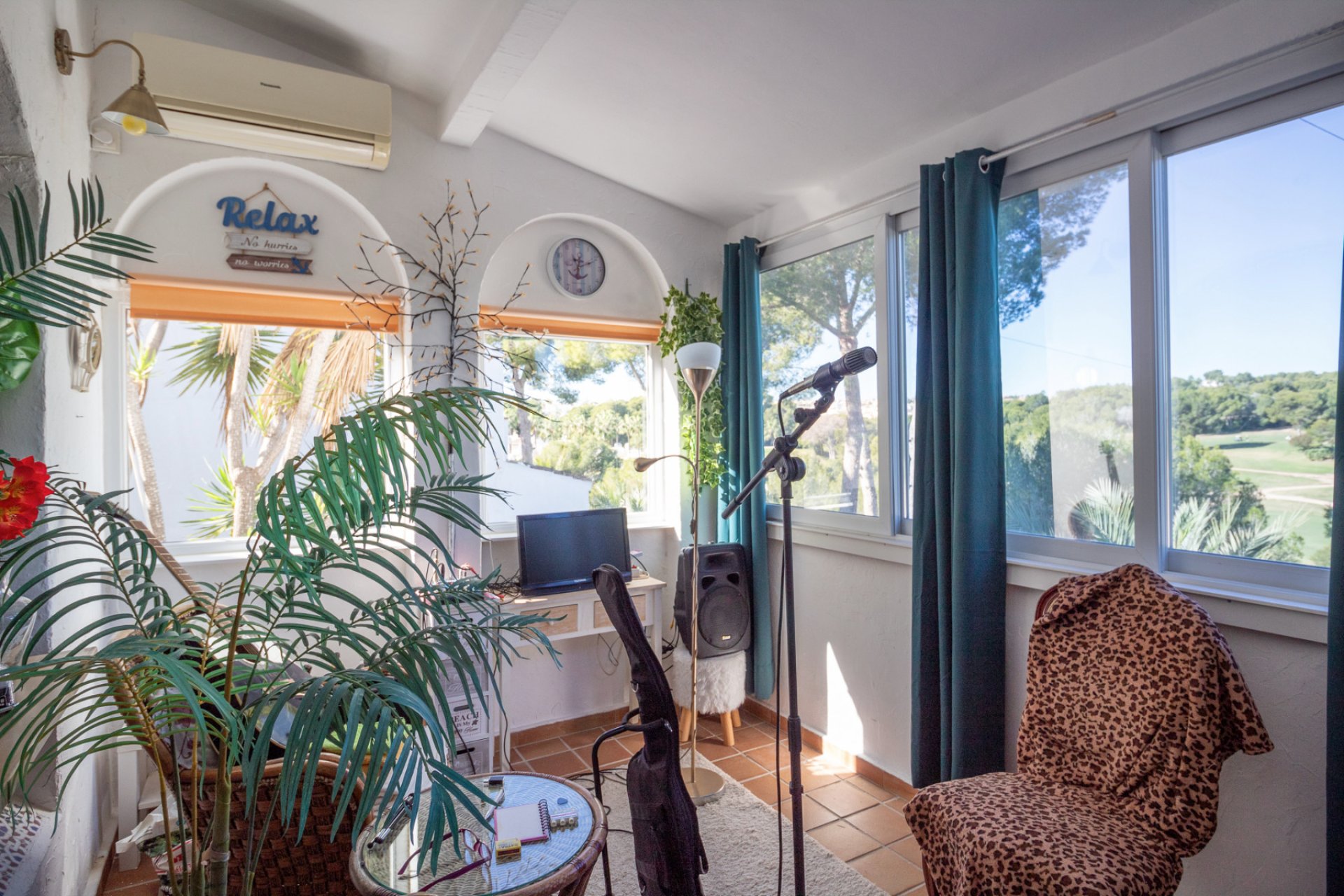 Återförsäljning - Semi detached villa -
Villamartin - Fortuna