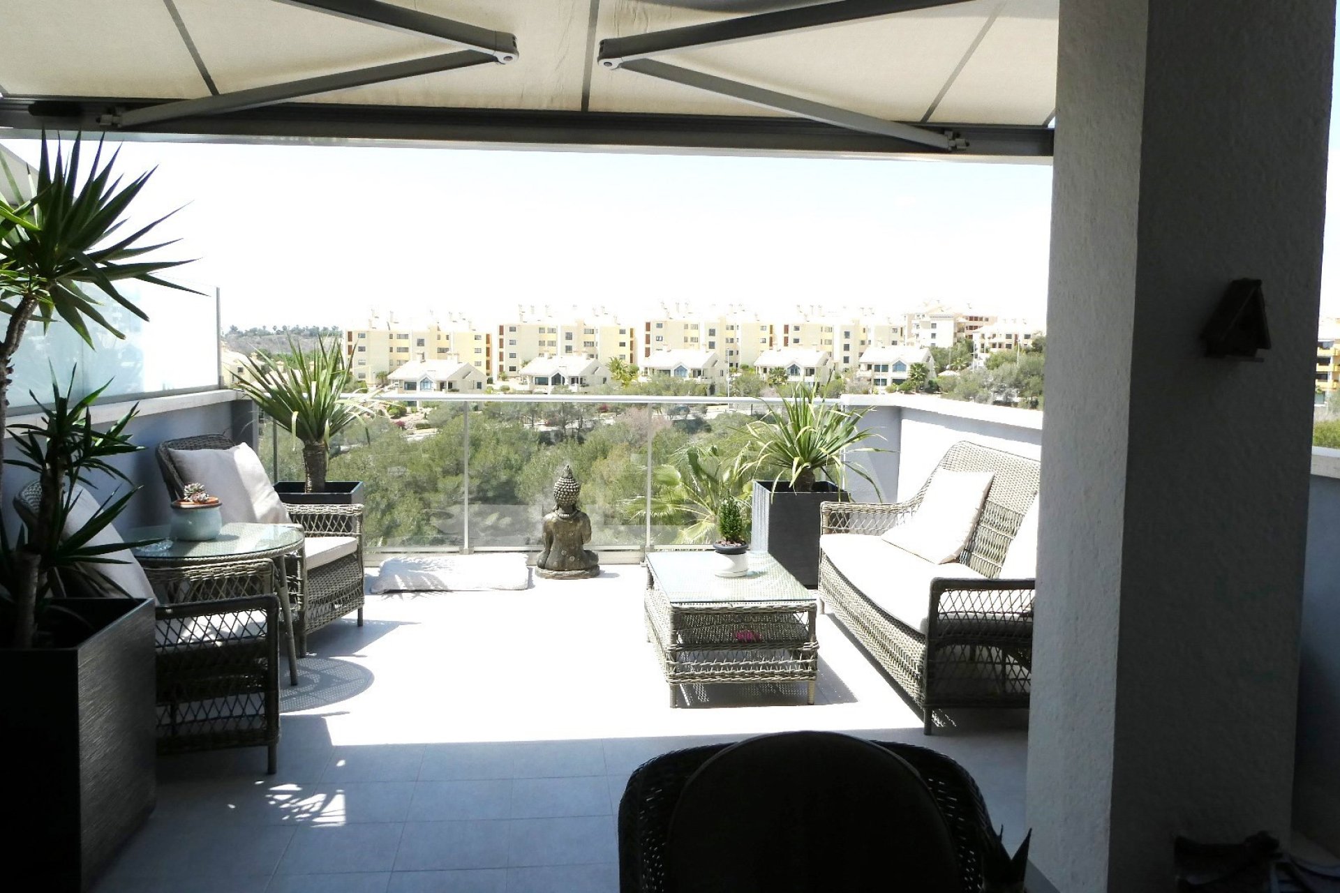 Återförsäljning - Takvåning -
Orihuela Costa - Campoamor